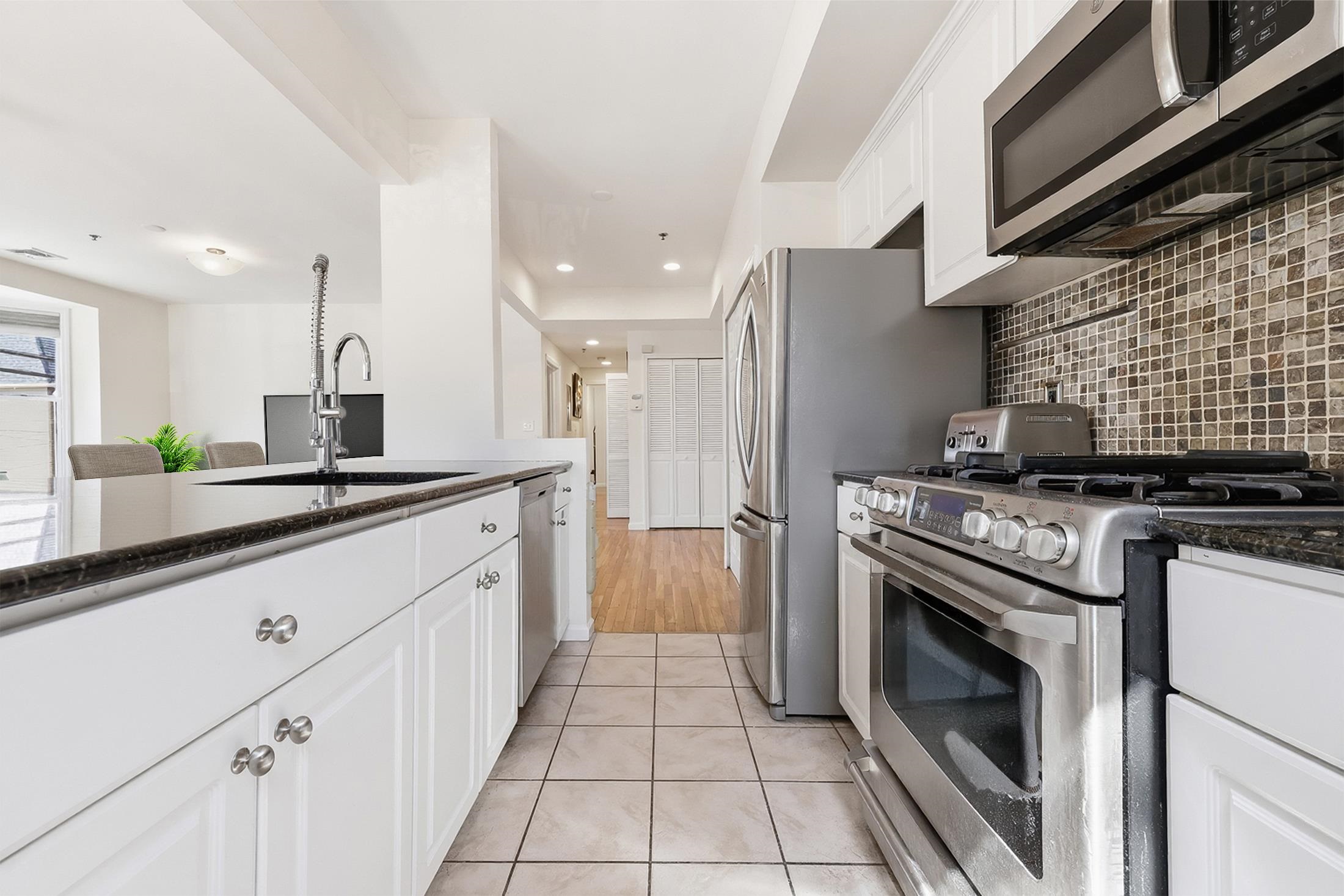 380 NEWARK ST Unit: 2D