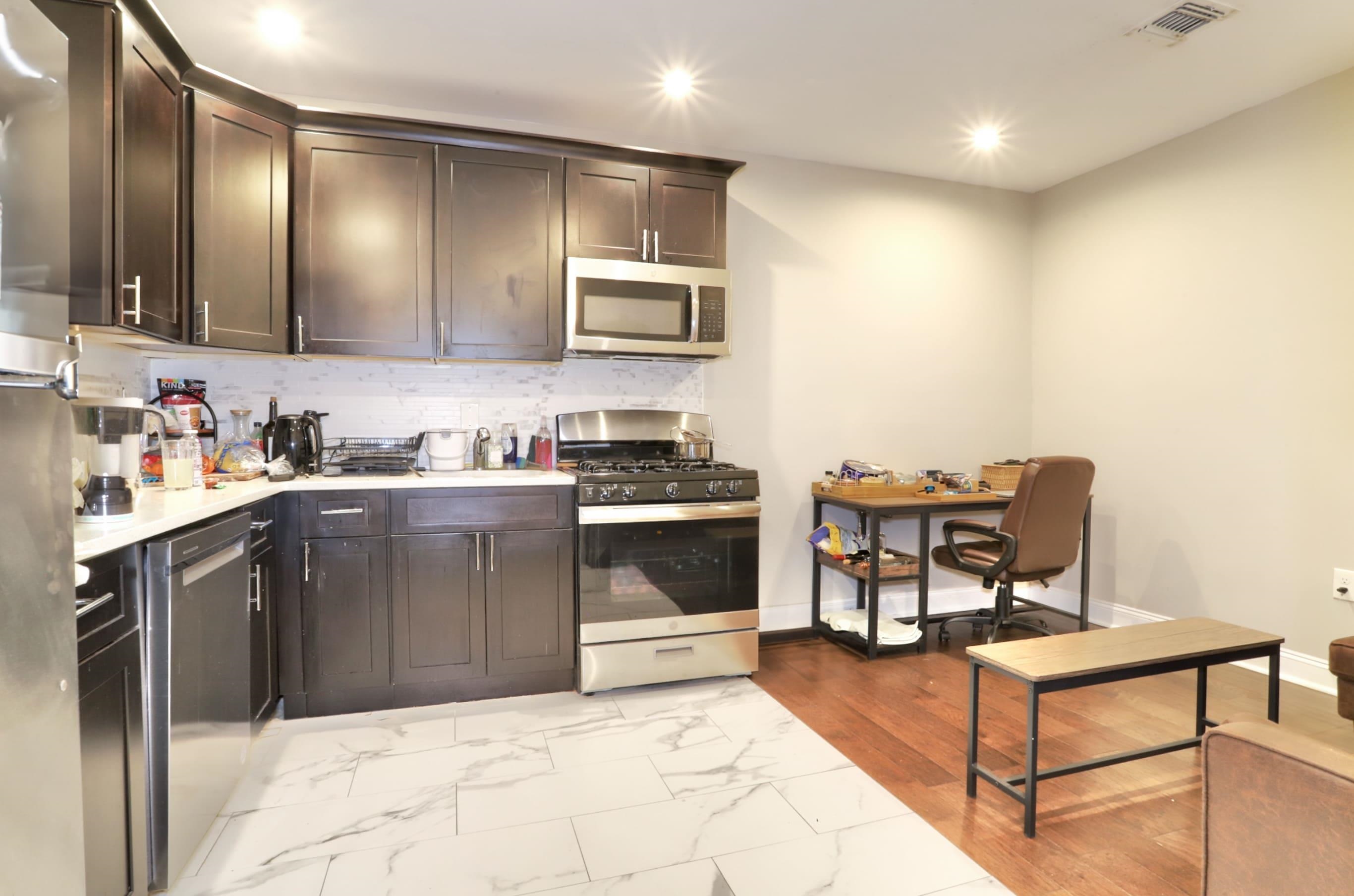 2866 KENNEDY BLVD Unit: 2A