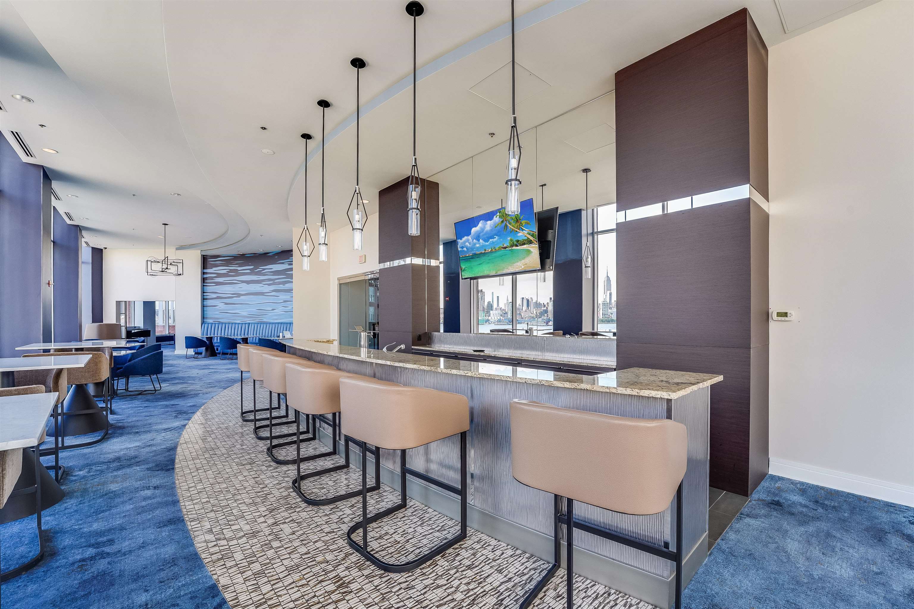 1125 MAXWELL LANE Unit: 604