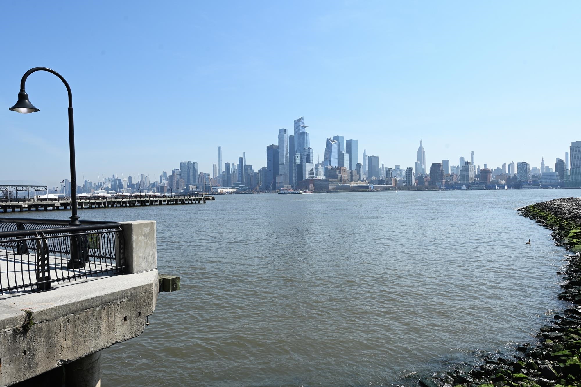 1125 MAXWELL LANE Unit: 604