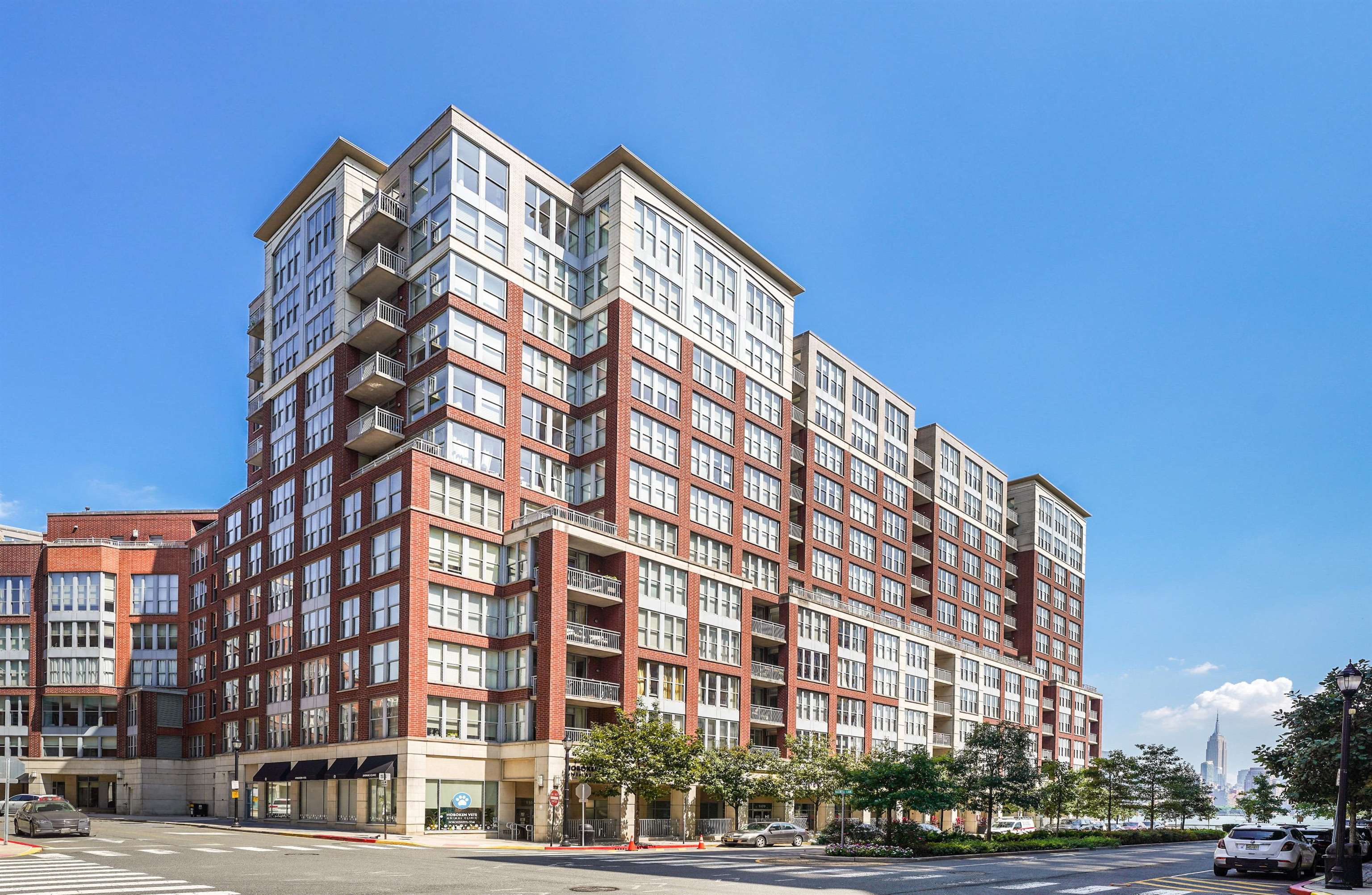 1125 MAXWELL LANE Unit: 1123