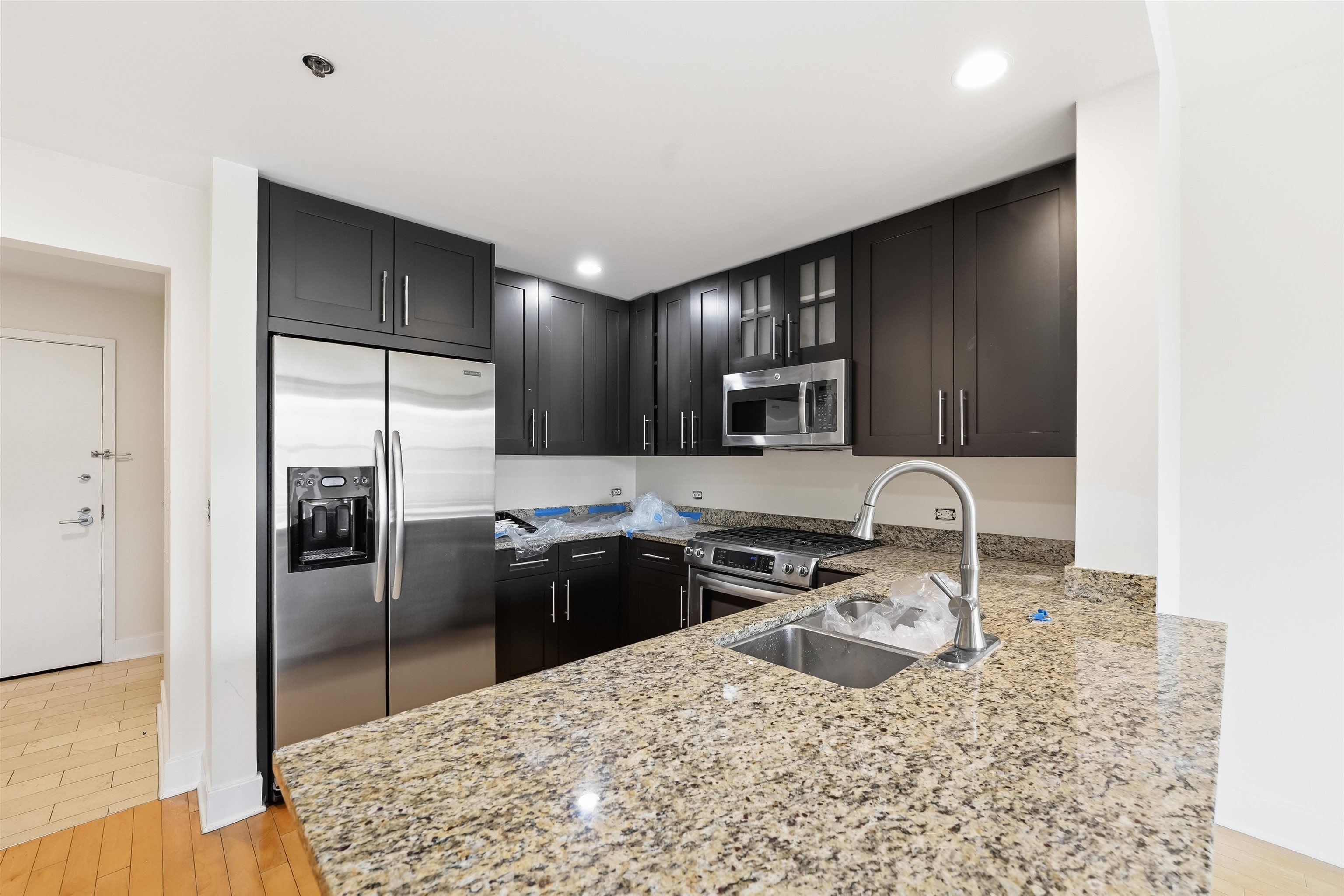 1125 MAXWELL LANE Unit: 1123
