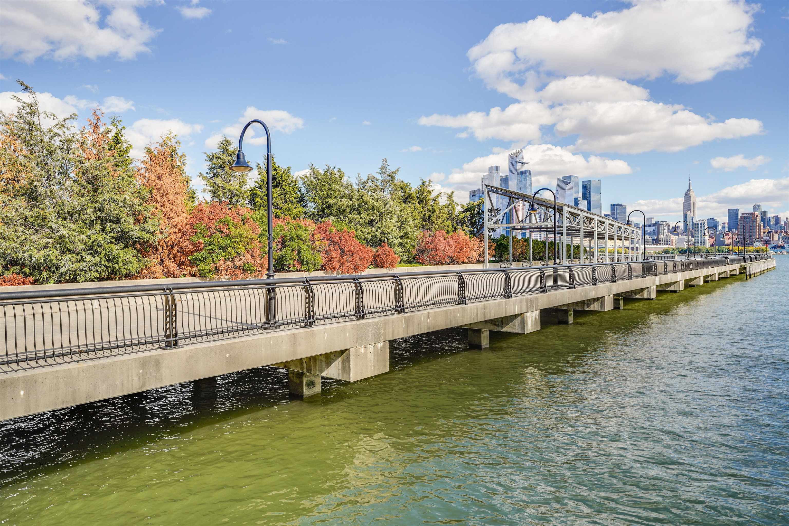 1025 MAXWELL LANE Unit: 212