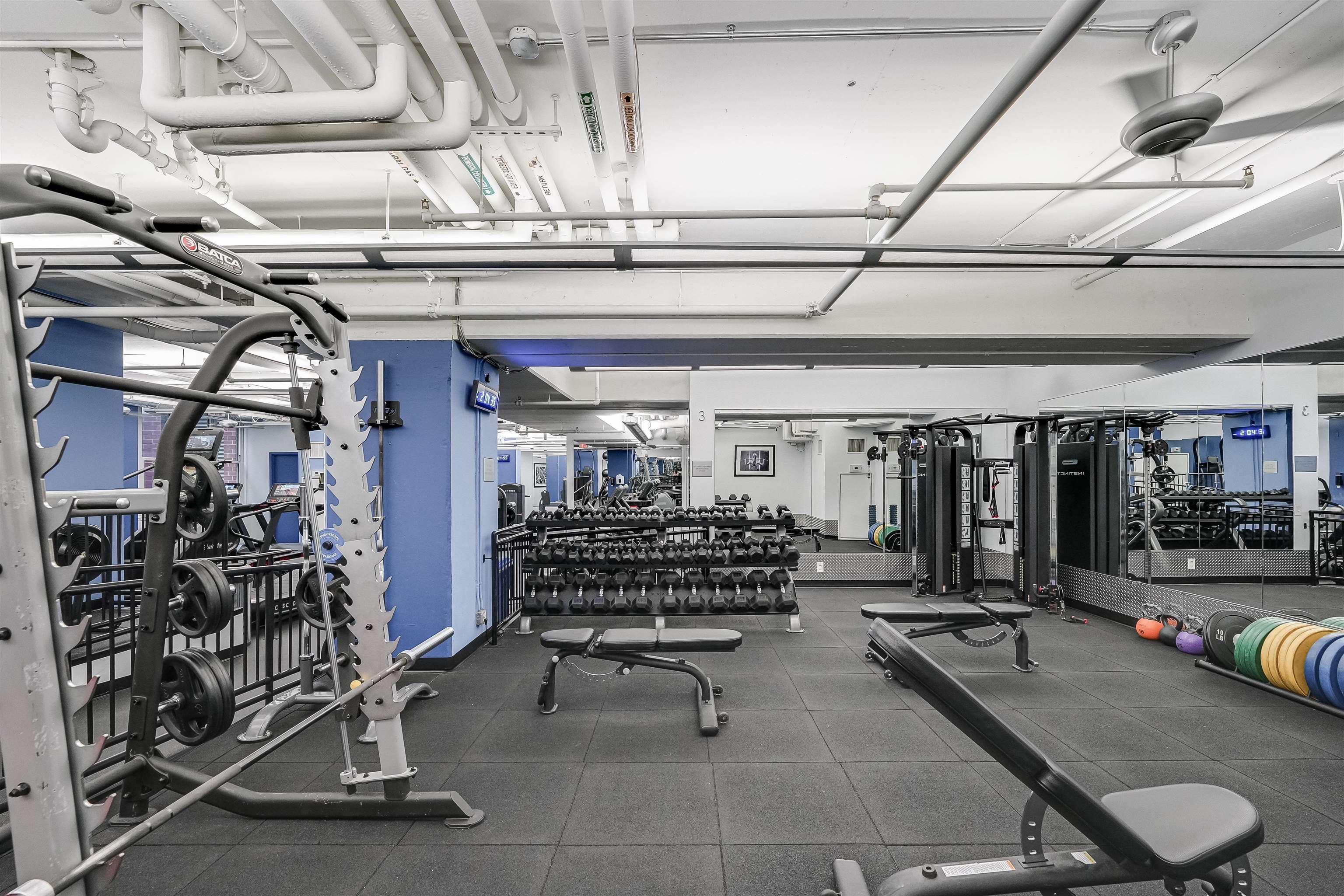 1025 MAXWELL LANE Unit: 212