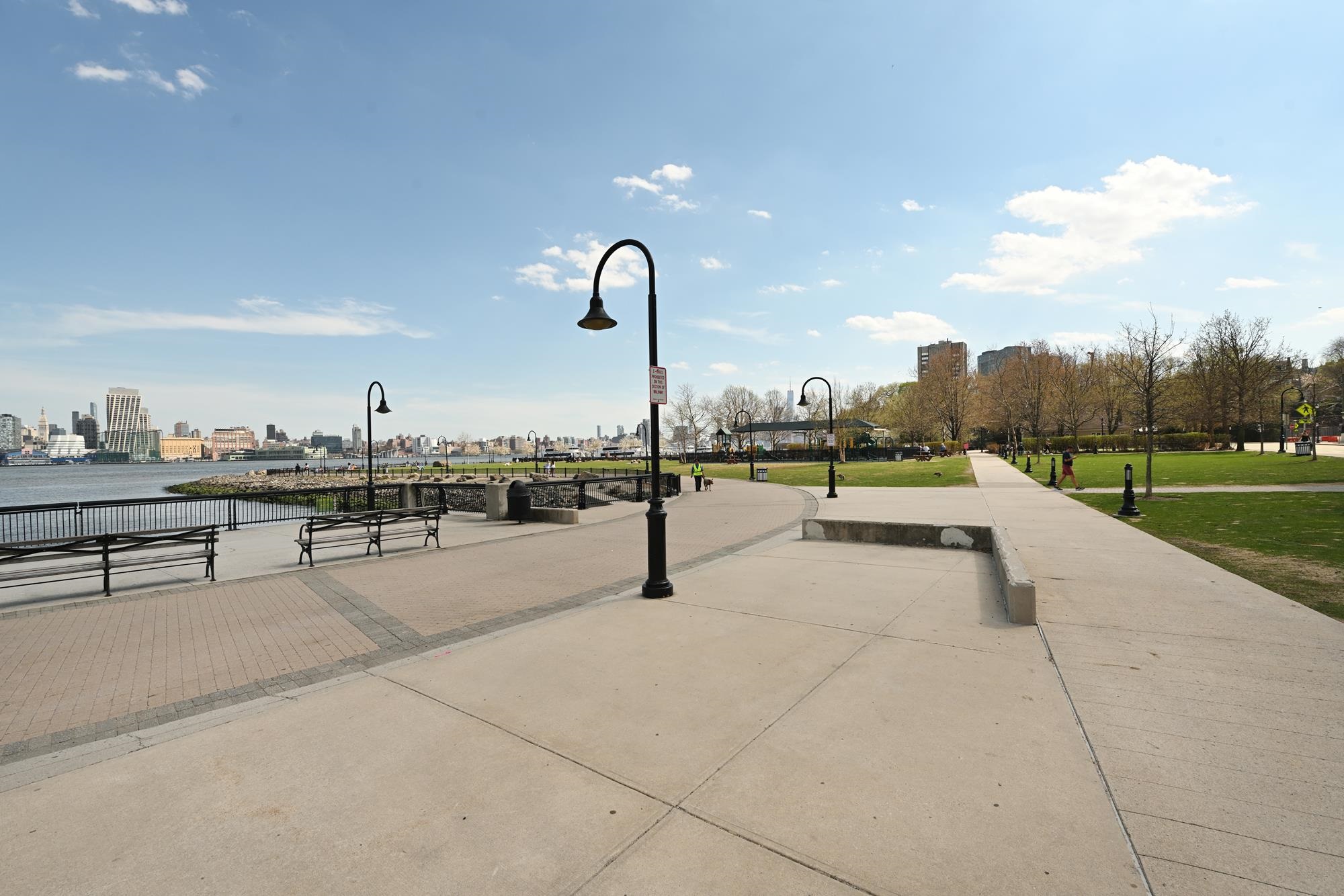 1025 MAXWELL LANE Unit: 212