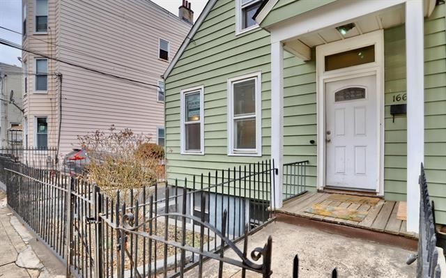 166 ST PAUL AVE