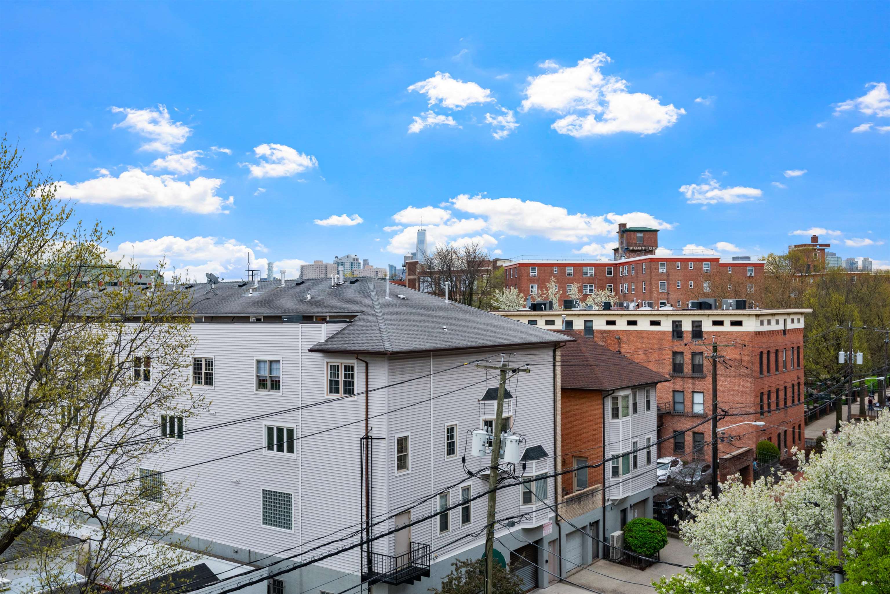 920 JEFFERSON ST Unit: 501