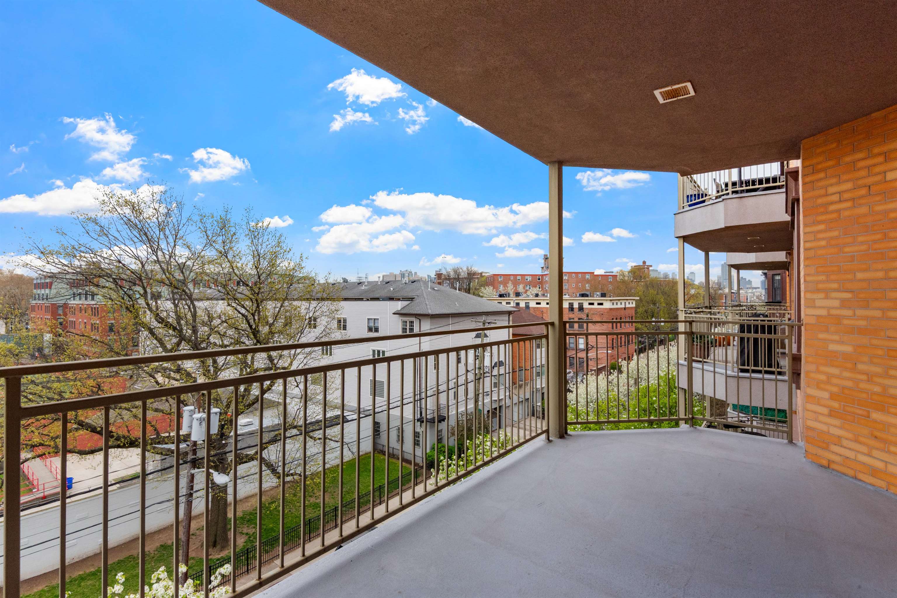920 JEFFERSON ST Unit: 501