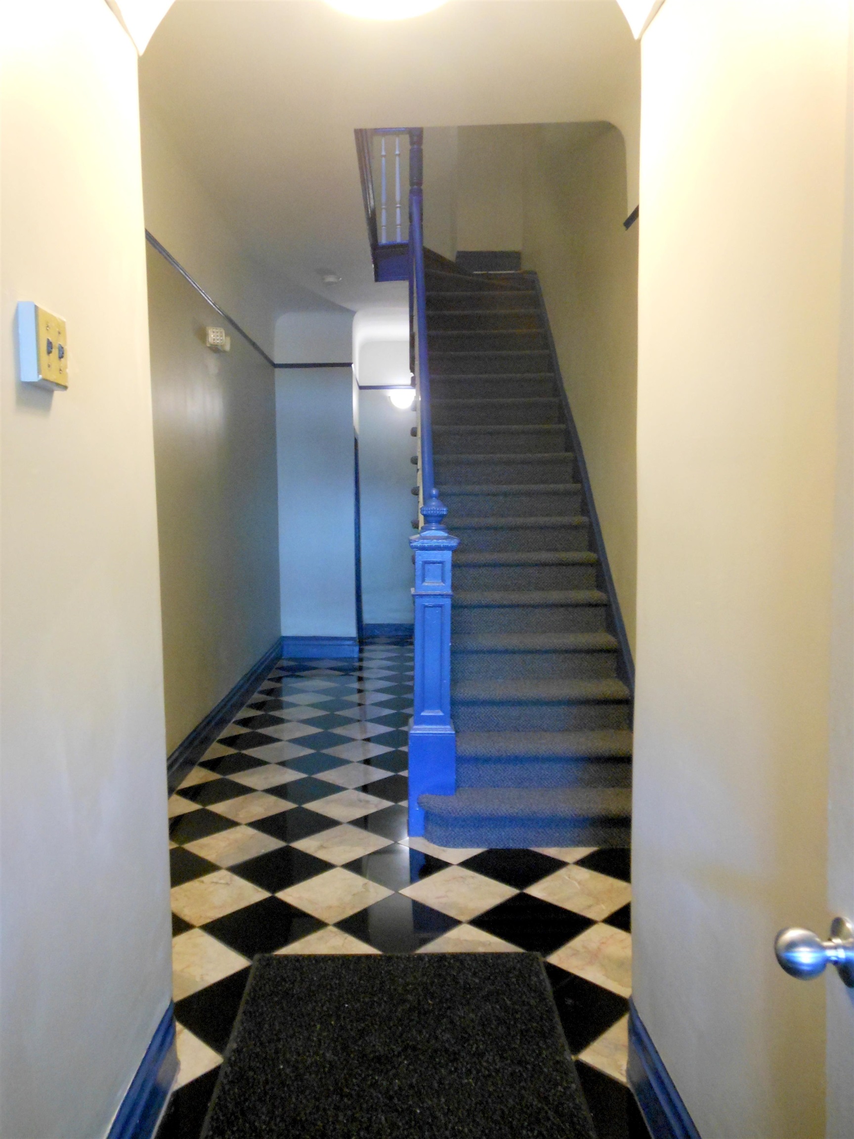 273 WEBSTER AVE Unit: 4