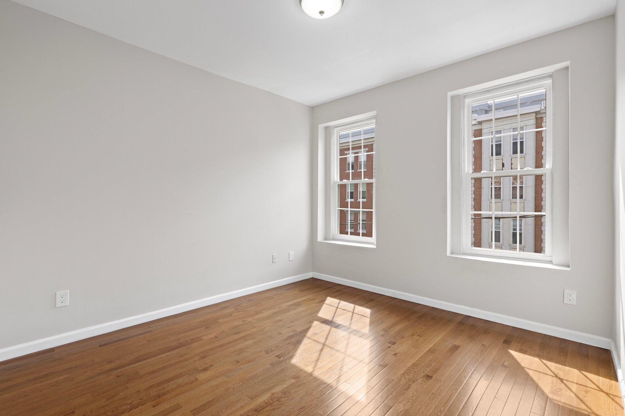 513 MONROE ST Unit: 6