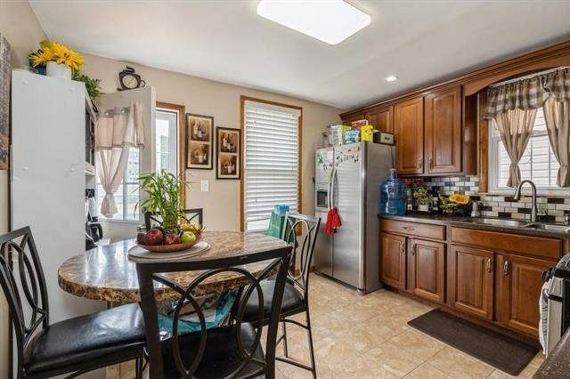 1012 PATERSON PLANK RD Unit: 1st Floor