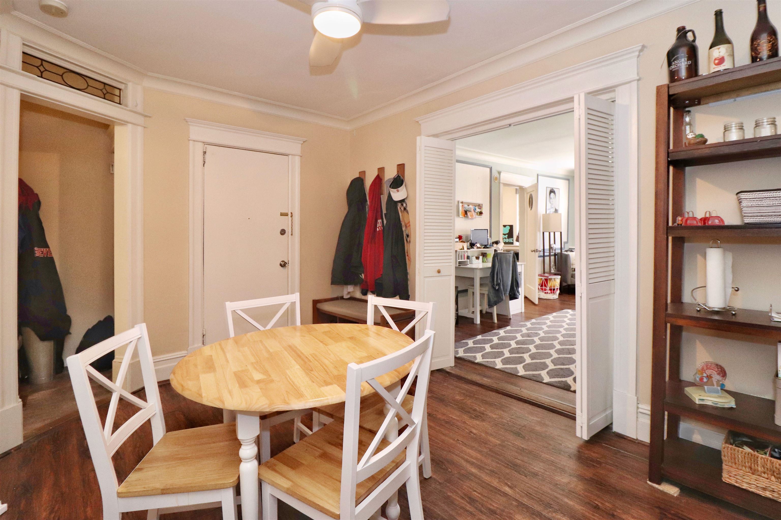 704 WASHINGTON ST Unit: 2