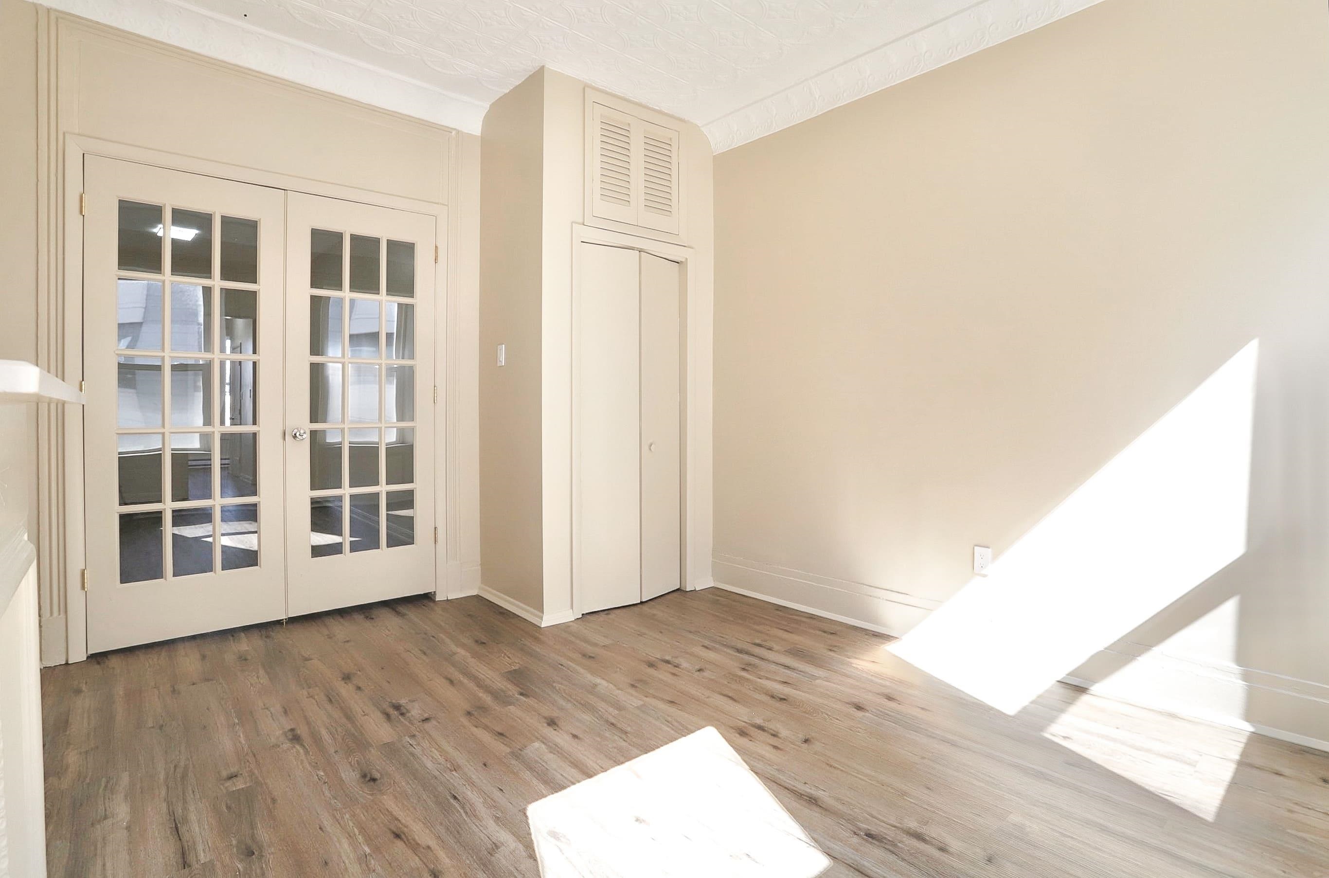 320 JEFFERSON ST Unit: 10