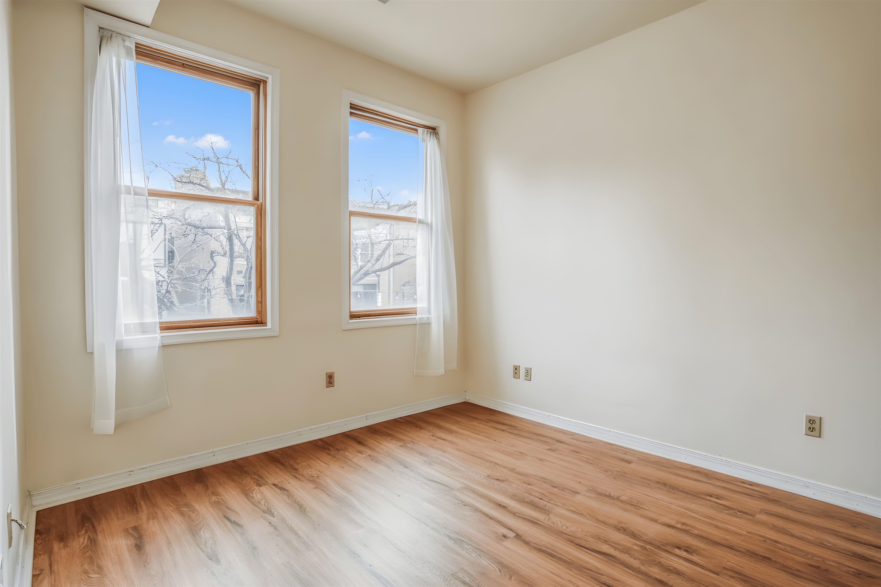 618 WASHINGTON ST Unit: 2