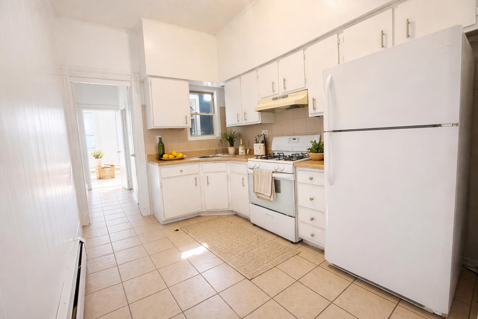 28 SPRUCE ST Unit: 2L