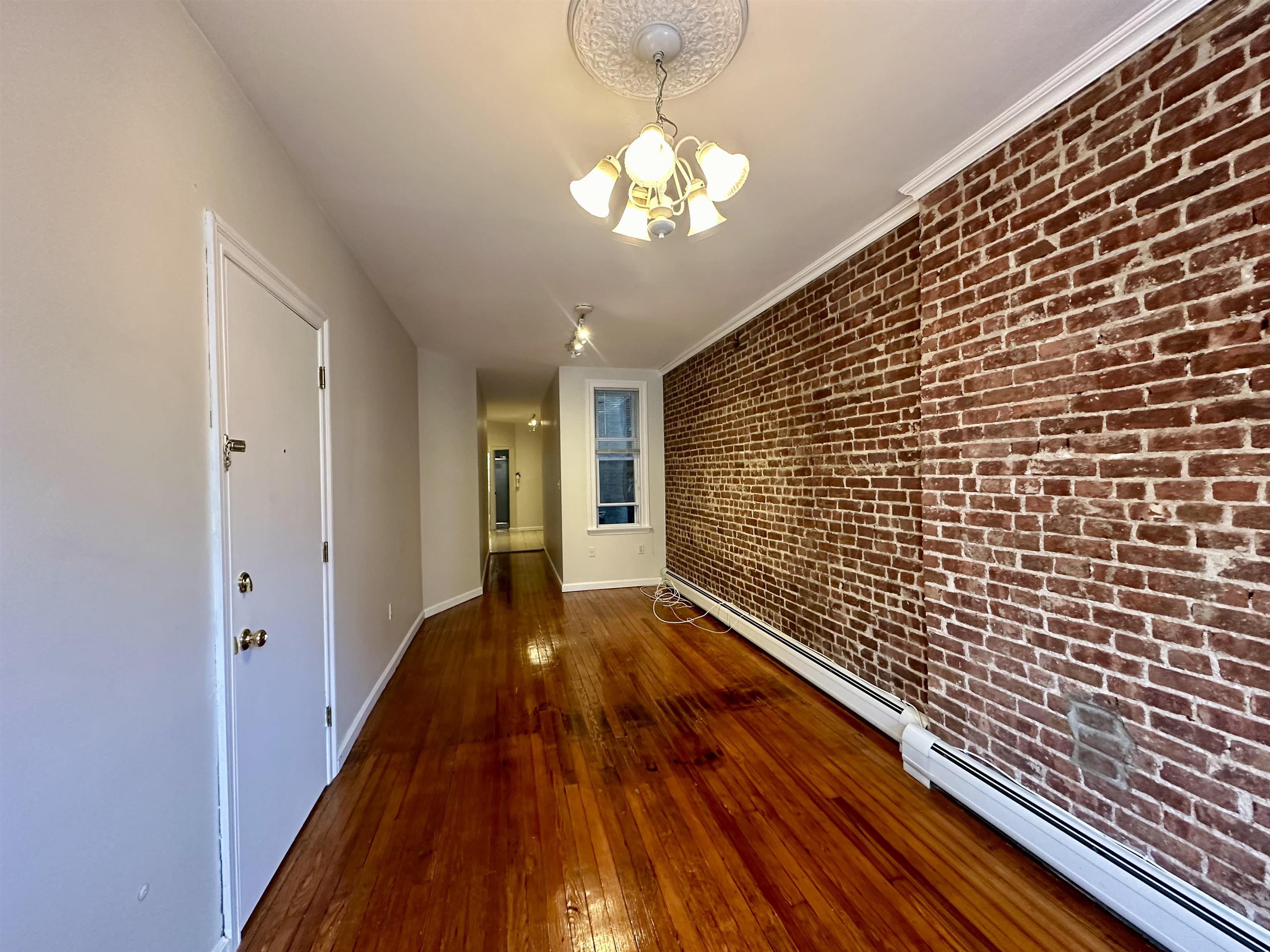 203 OGDEN AVE
