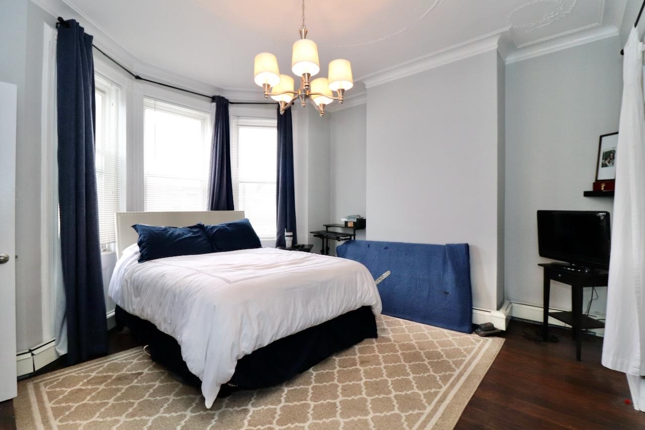 19 GRAHAM ST Unit: 2