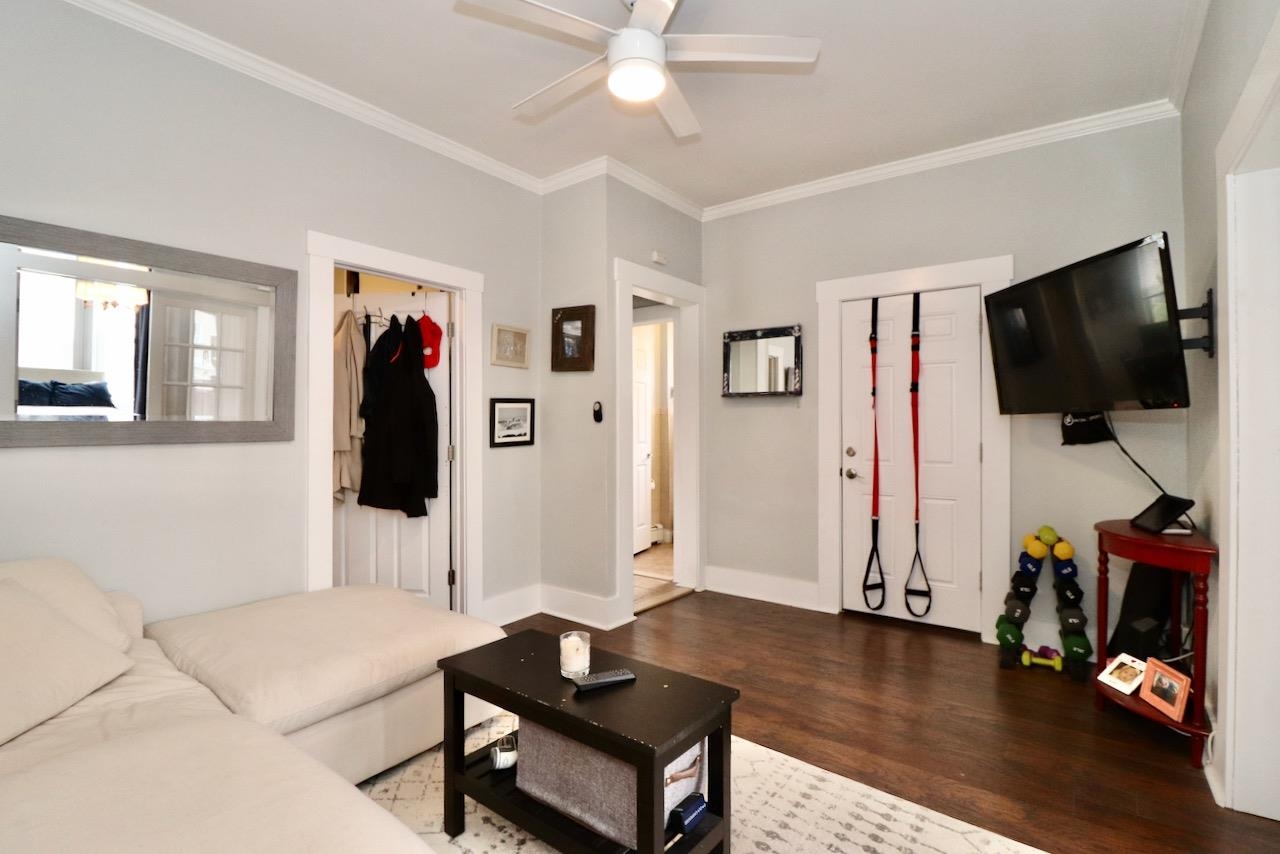 19 GRAHAM ST Unit: 2