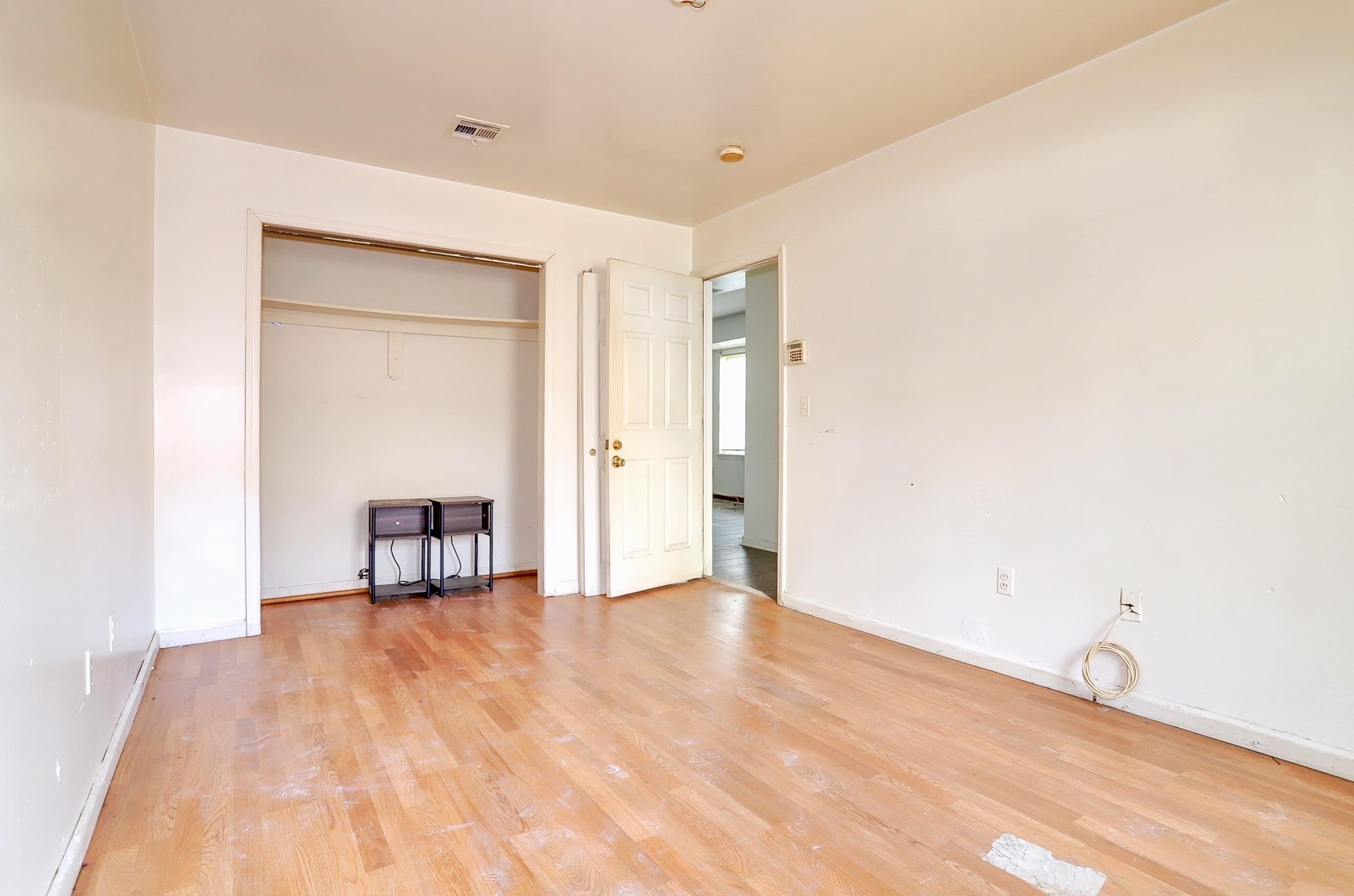 63 HOBSON ST