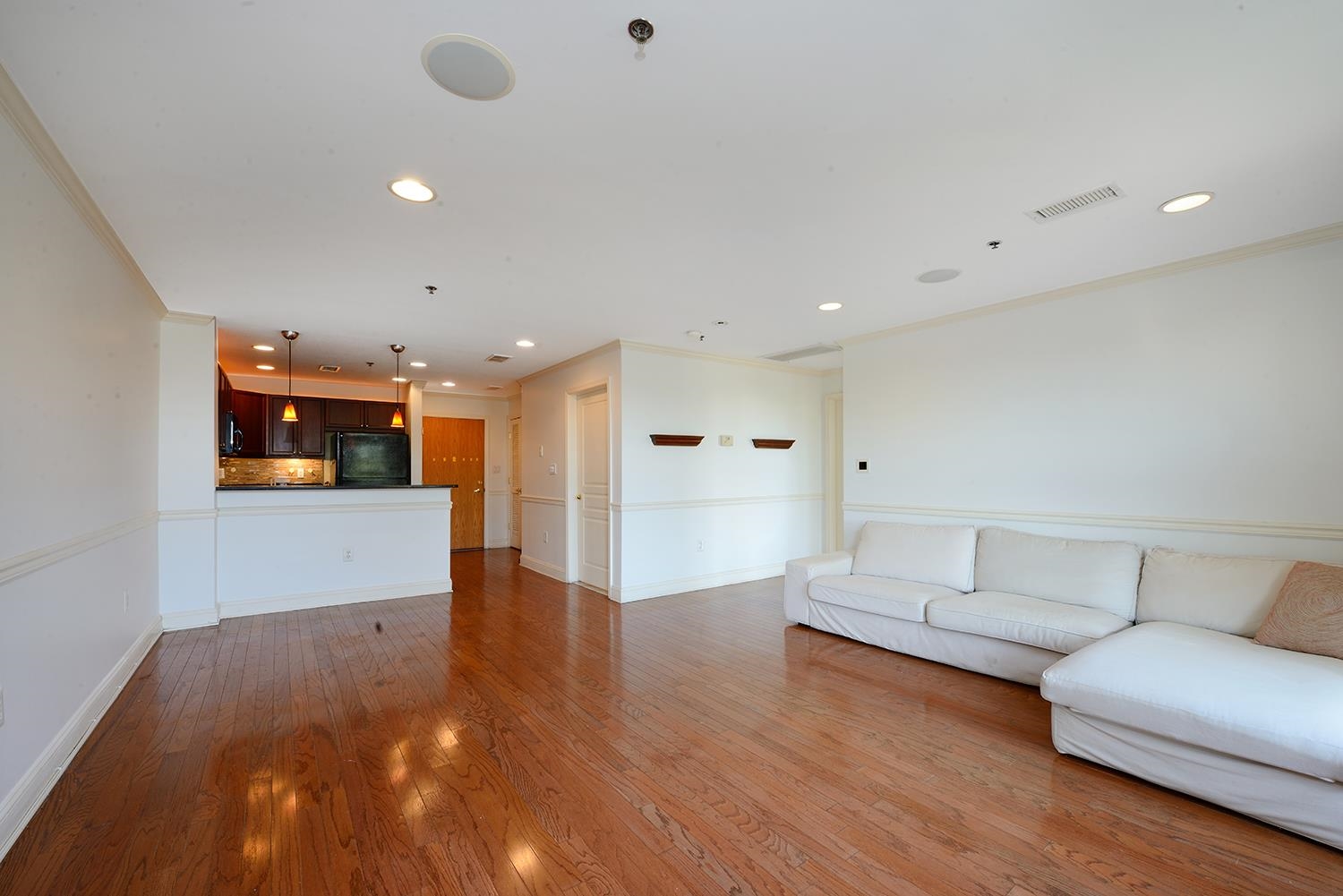 812 GRAND ST Unit: 514