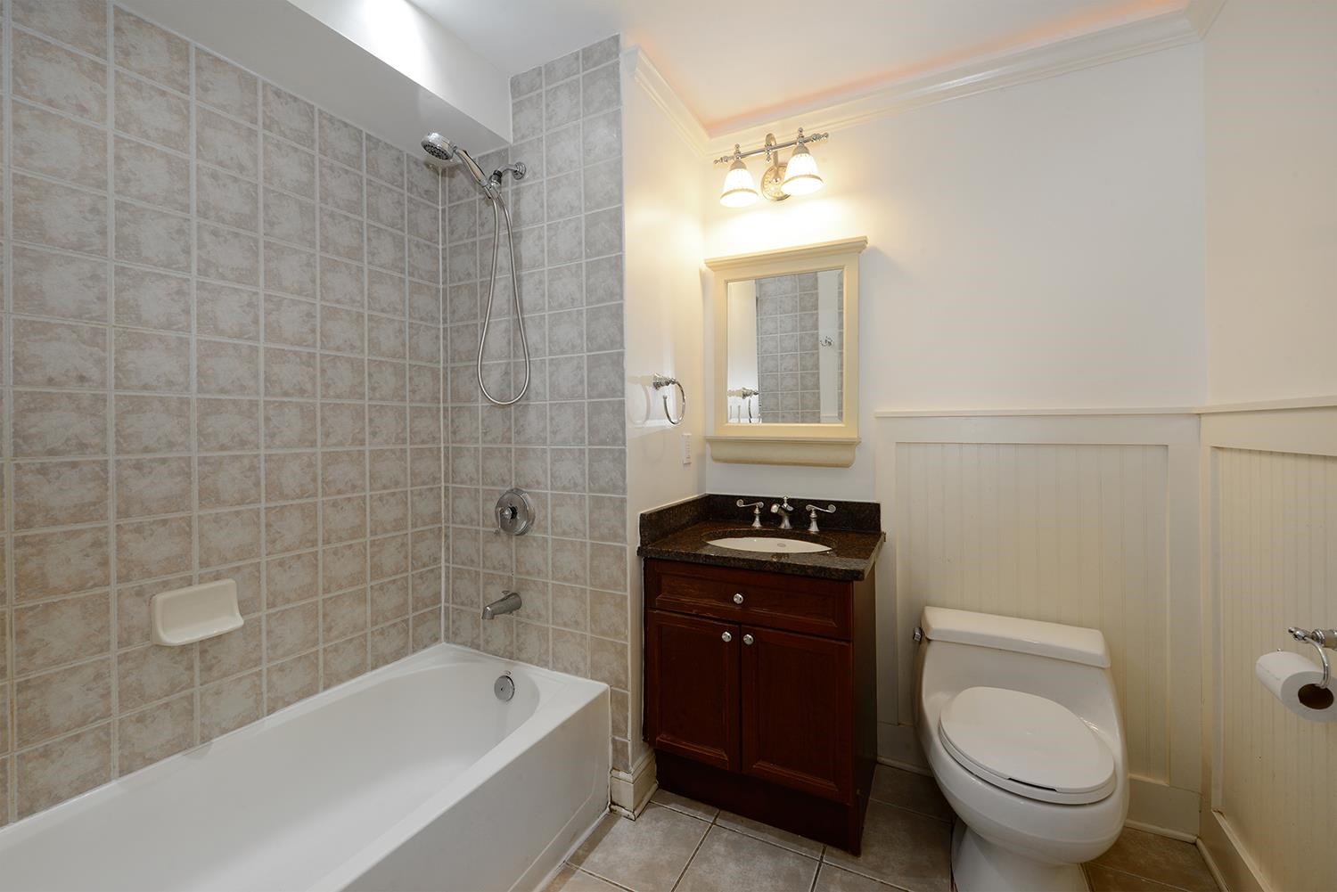 812 GRAND ST Unit: 514