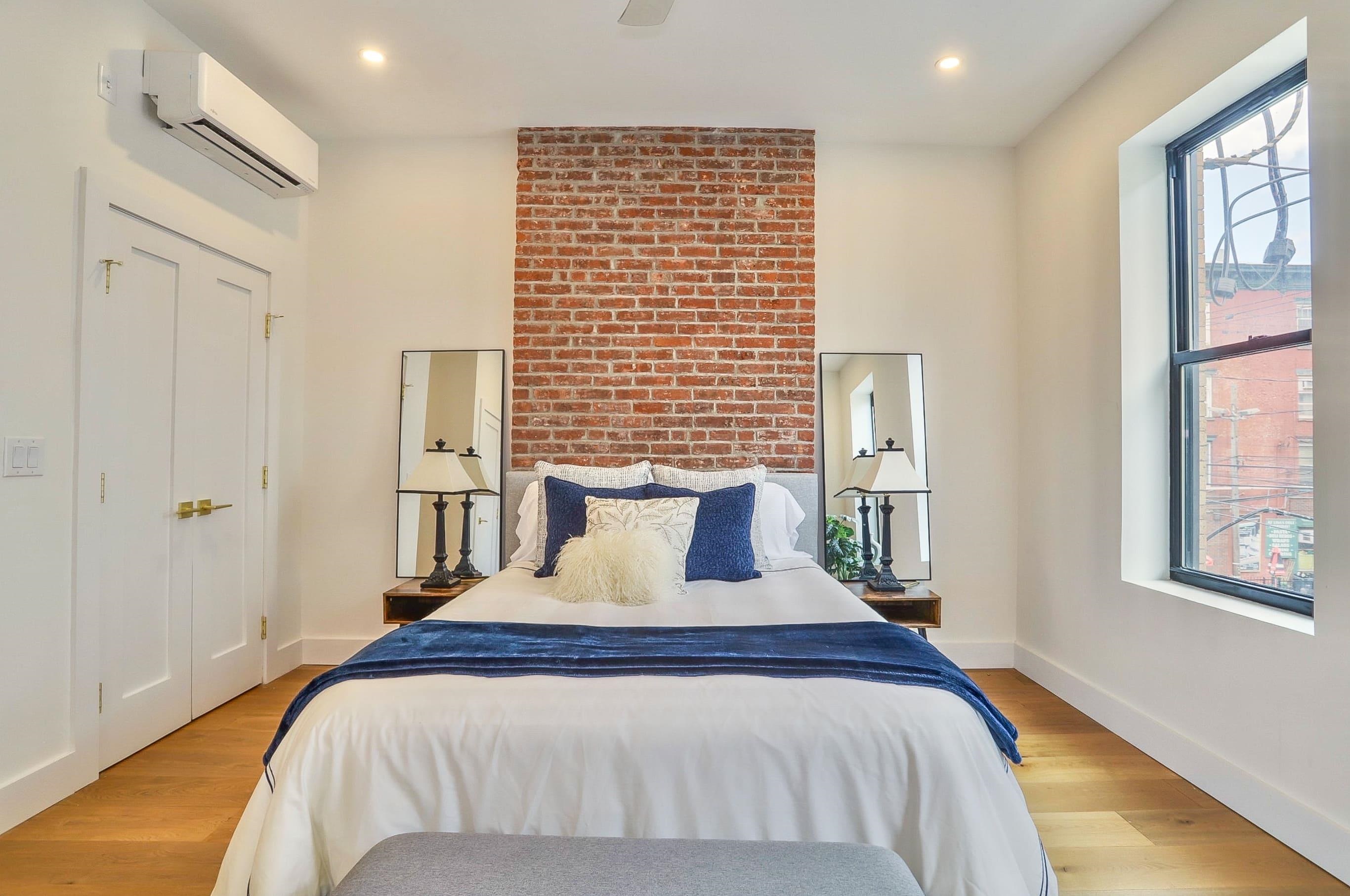 842 PARK AVE Unit: 101