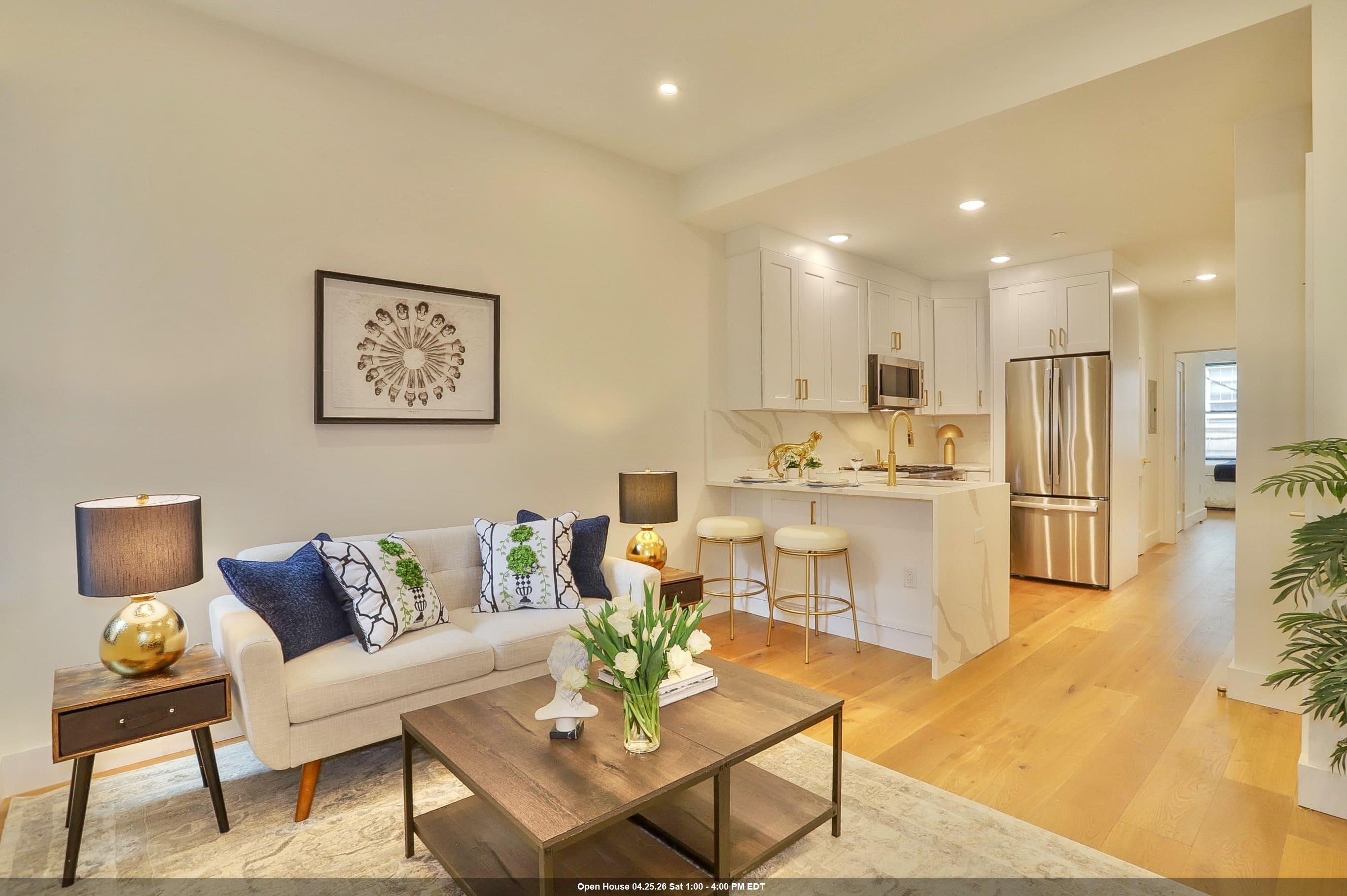 842 PARK AVE Unit: 101