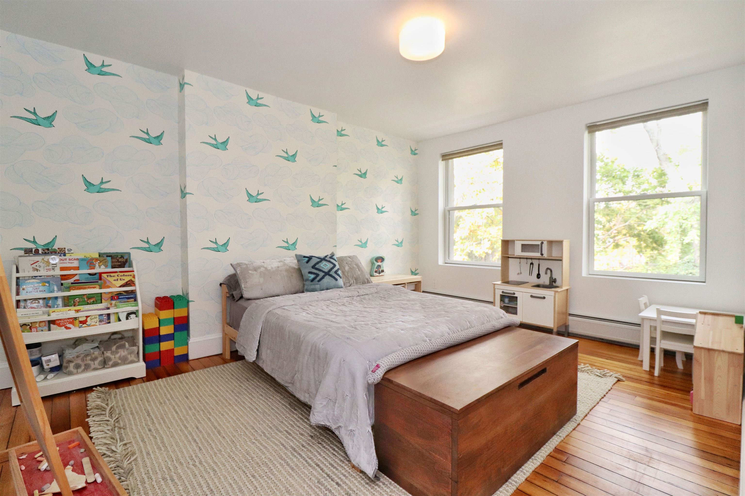 820 GRAND ST Unit: 2A