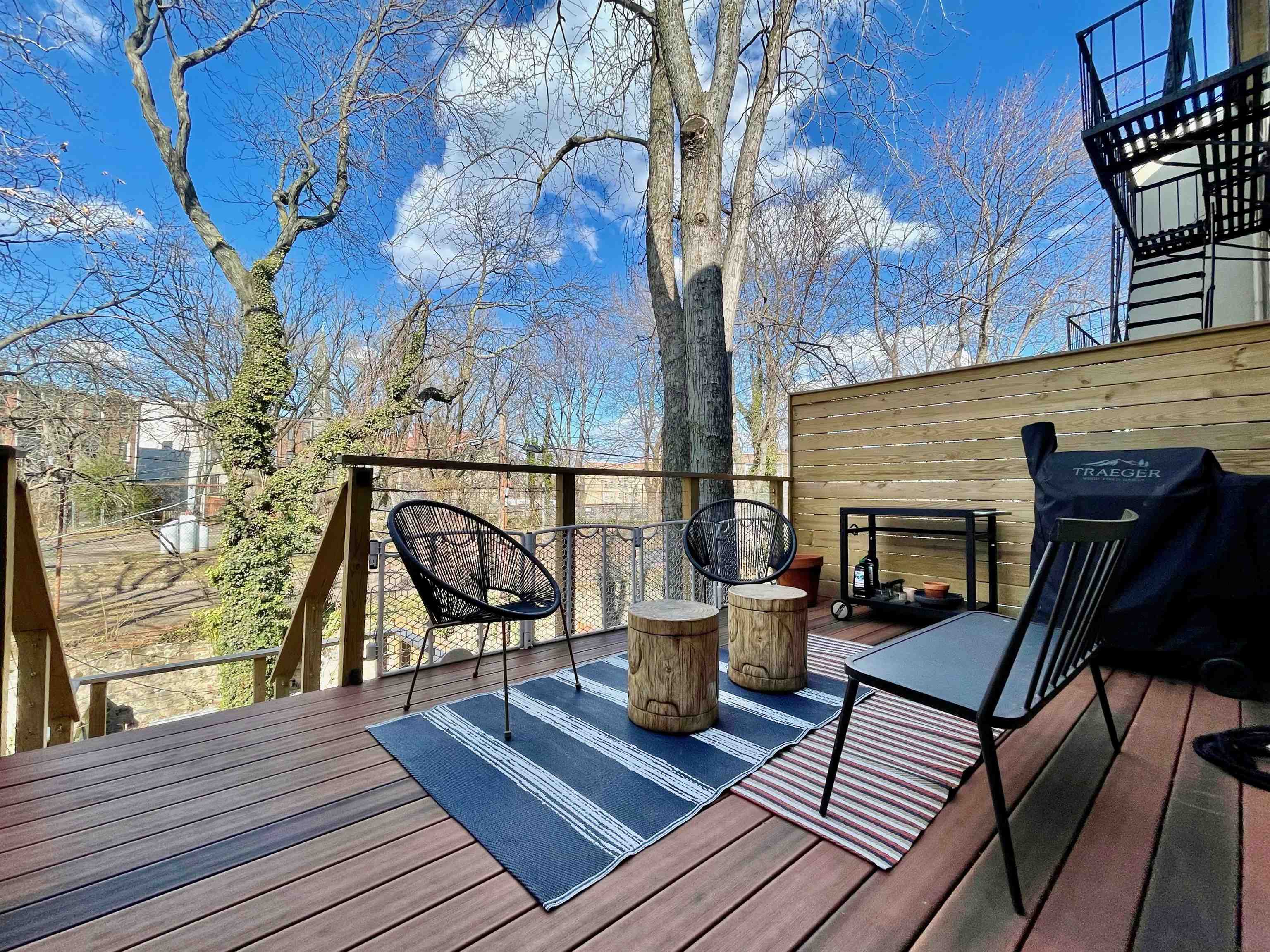 820 GRAND ST Unit: 2A