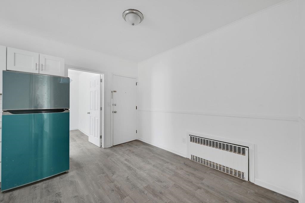 33 EAST 42ND ST Unit: 3