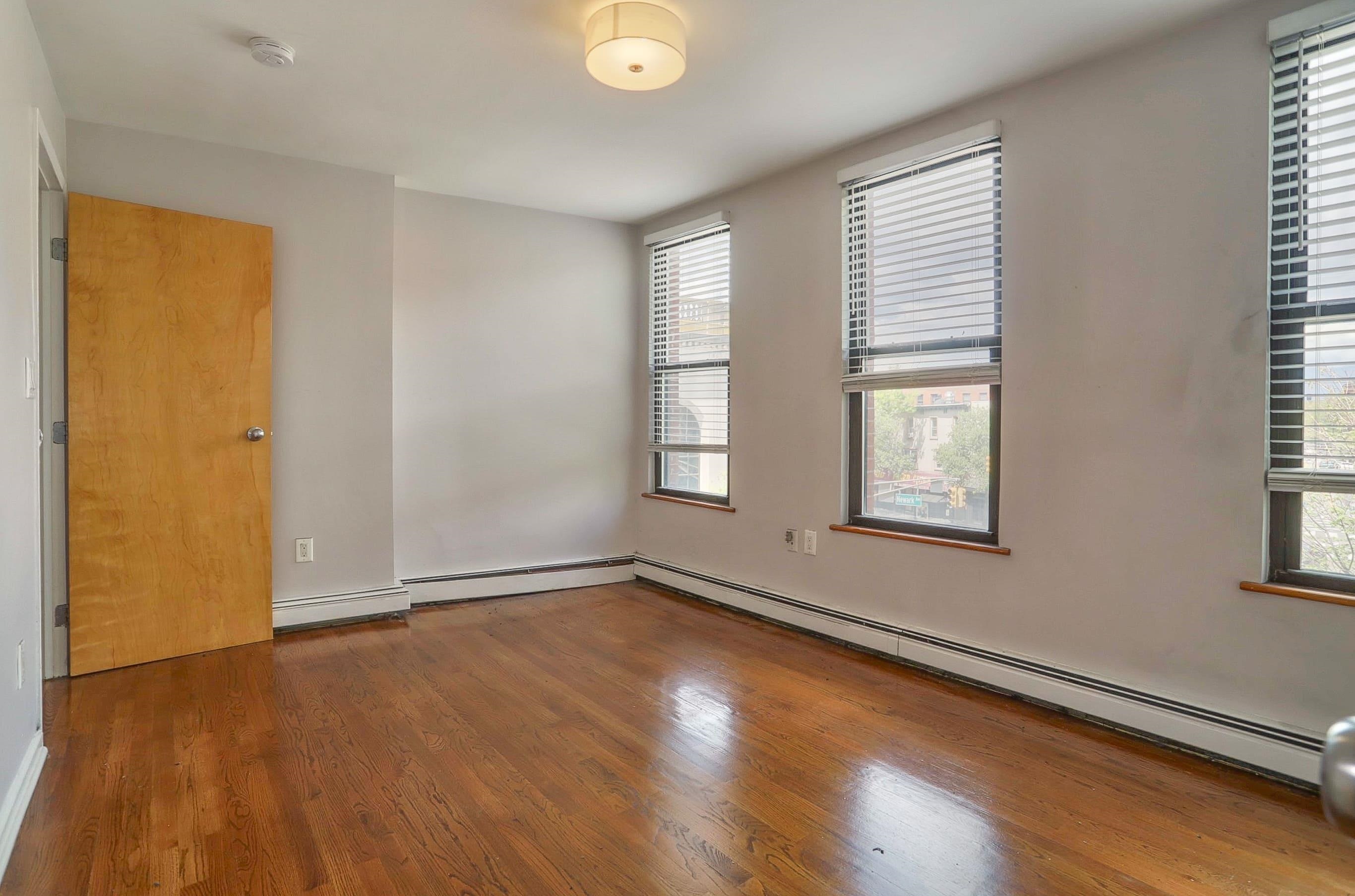 197 NEWARK AVE Unit: 2