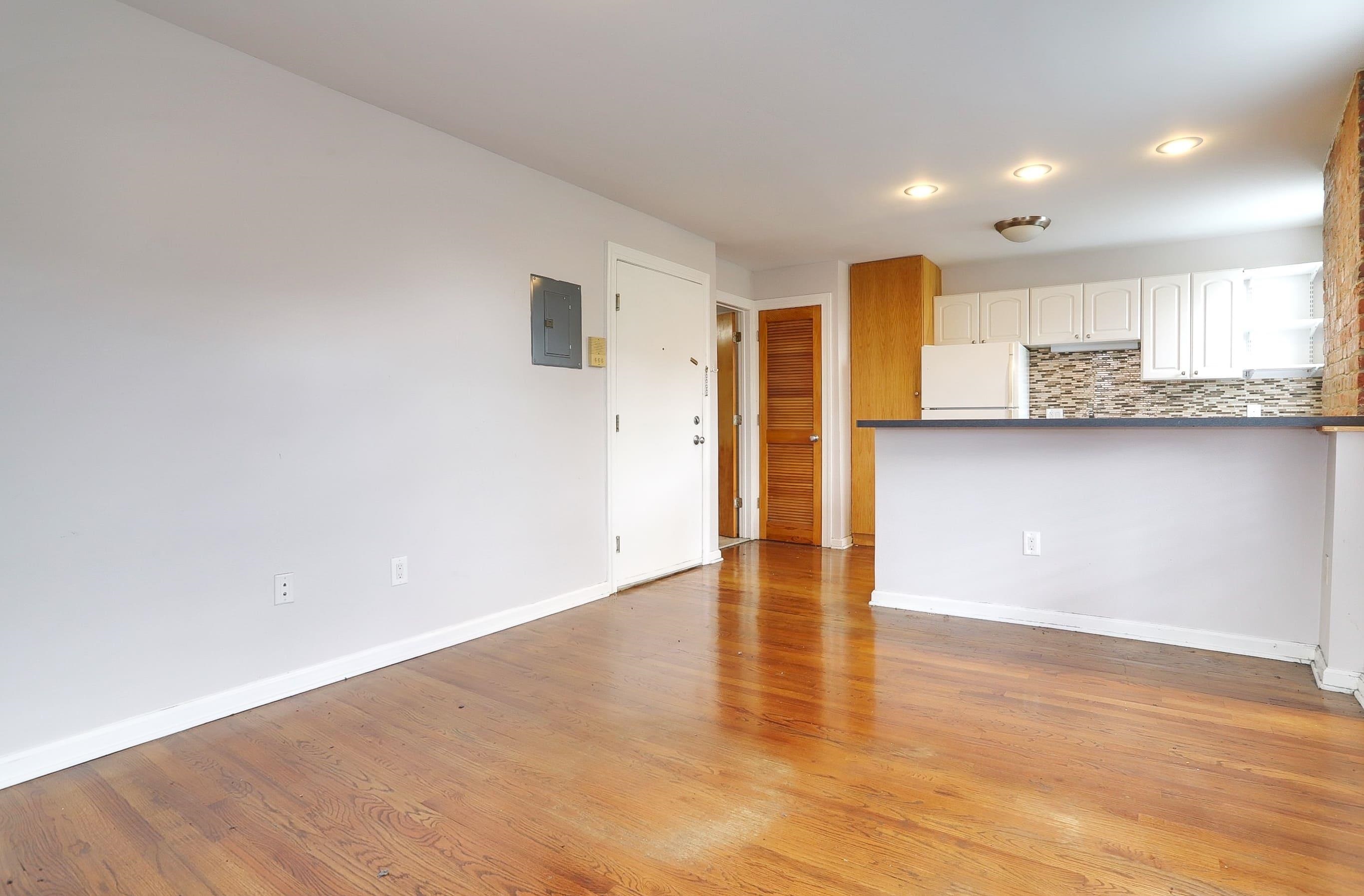 197 NEWARK AVE Unit: 2