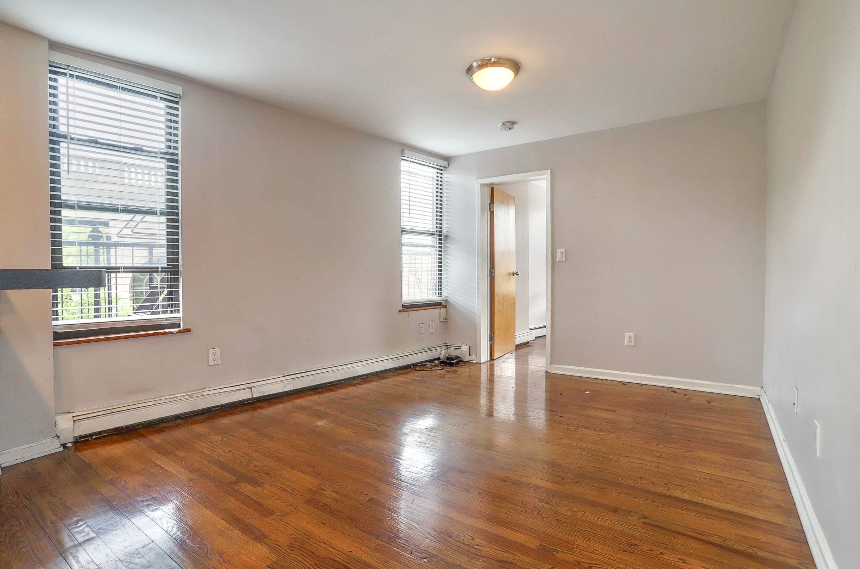 197 NEWARK AVE Unit: 2