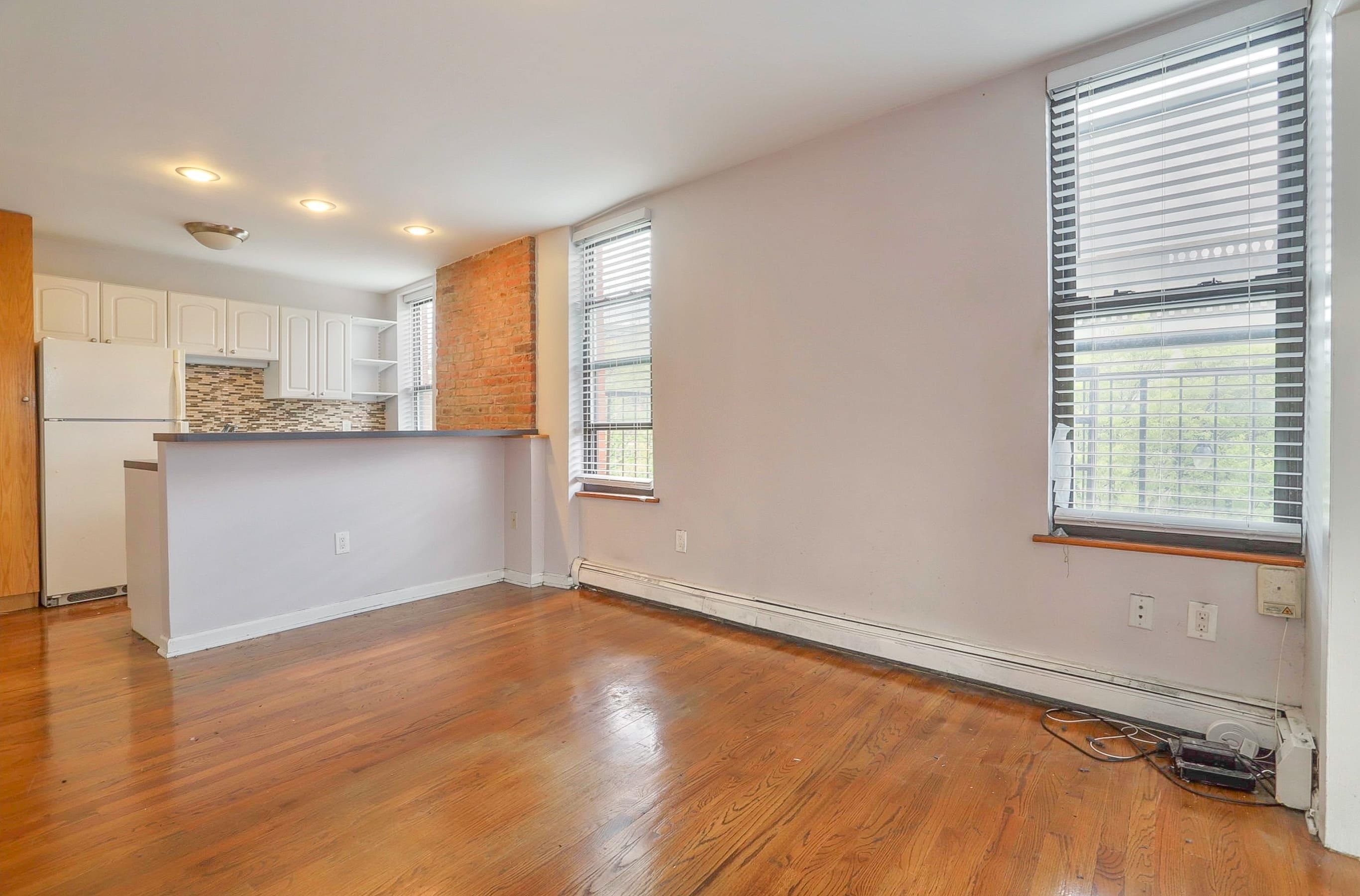197 NEWARK AVE Unit: 2