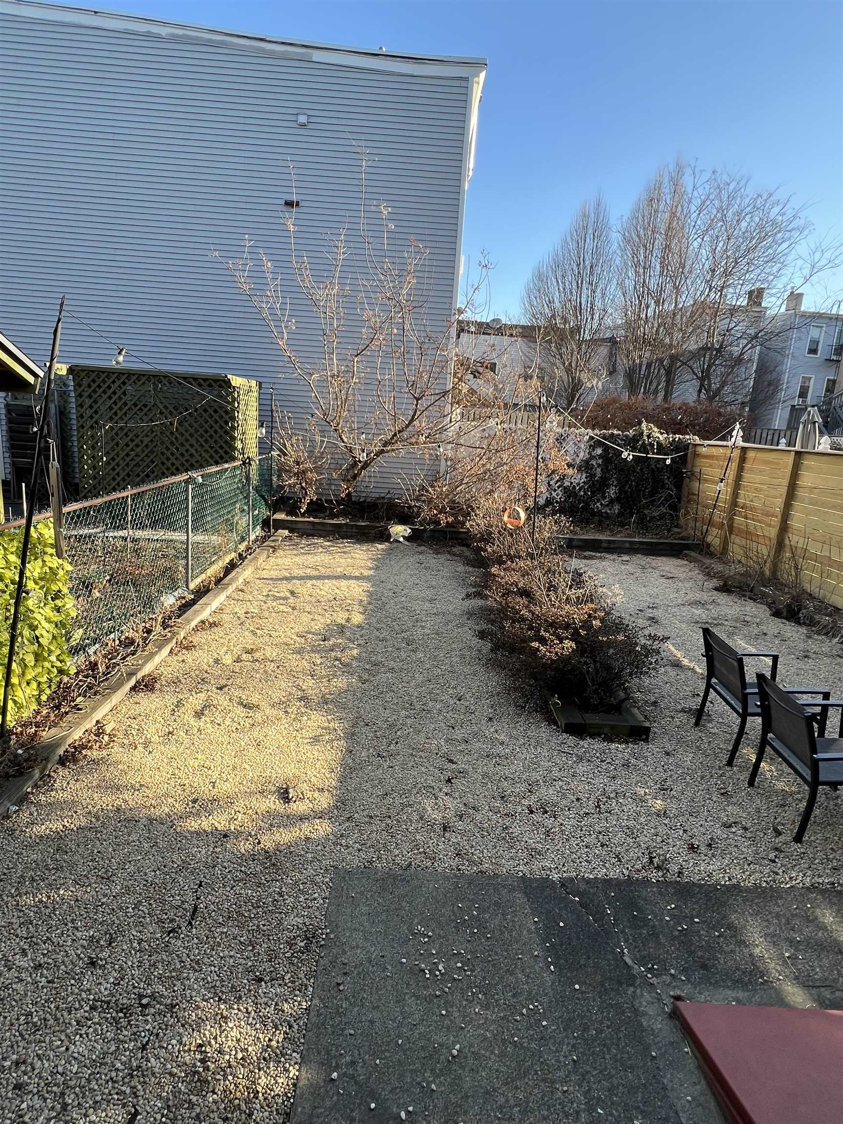 96 RESERVOIR AVE Unit: 1L