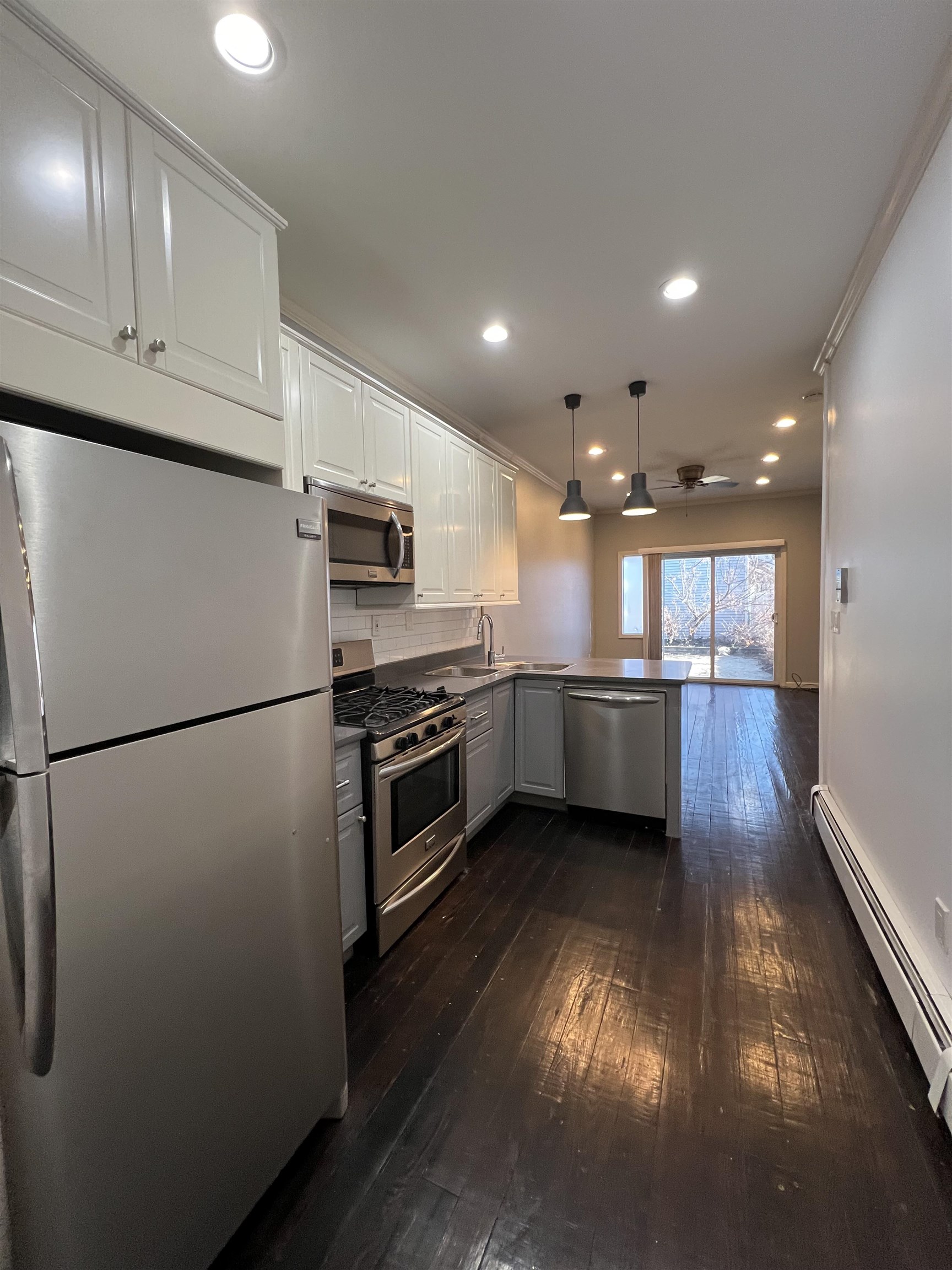96 RESERVOIR AVE Unit: 1L