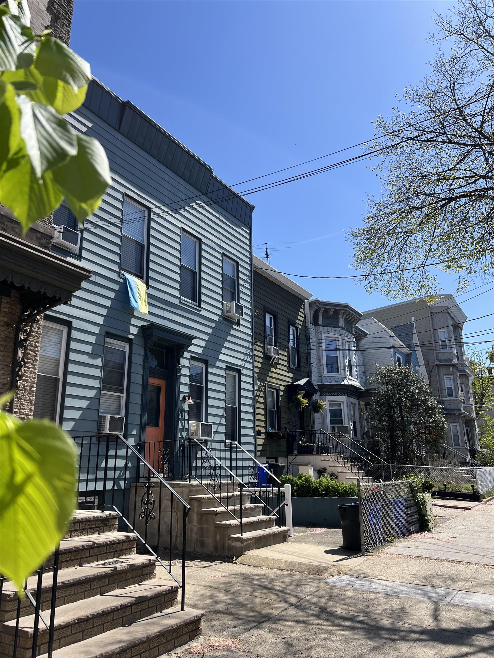 96 RESERVOIR AVE Unit: 1L