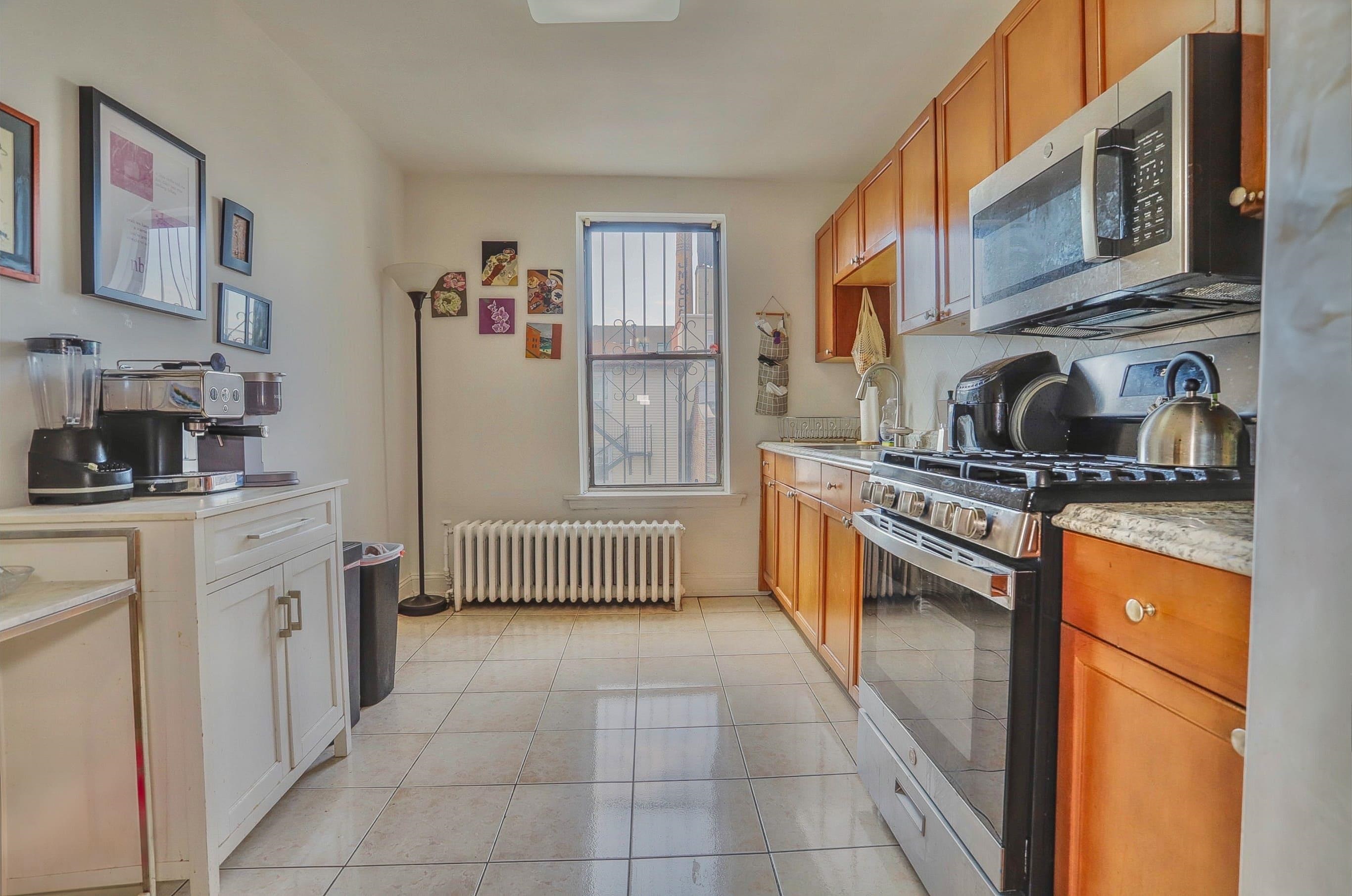 397 PALISADE AVE Unit: 2