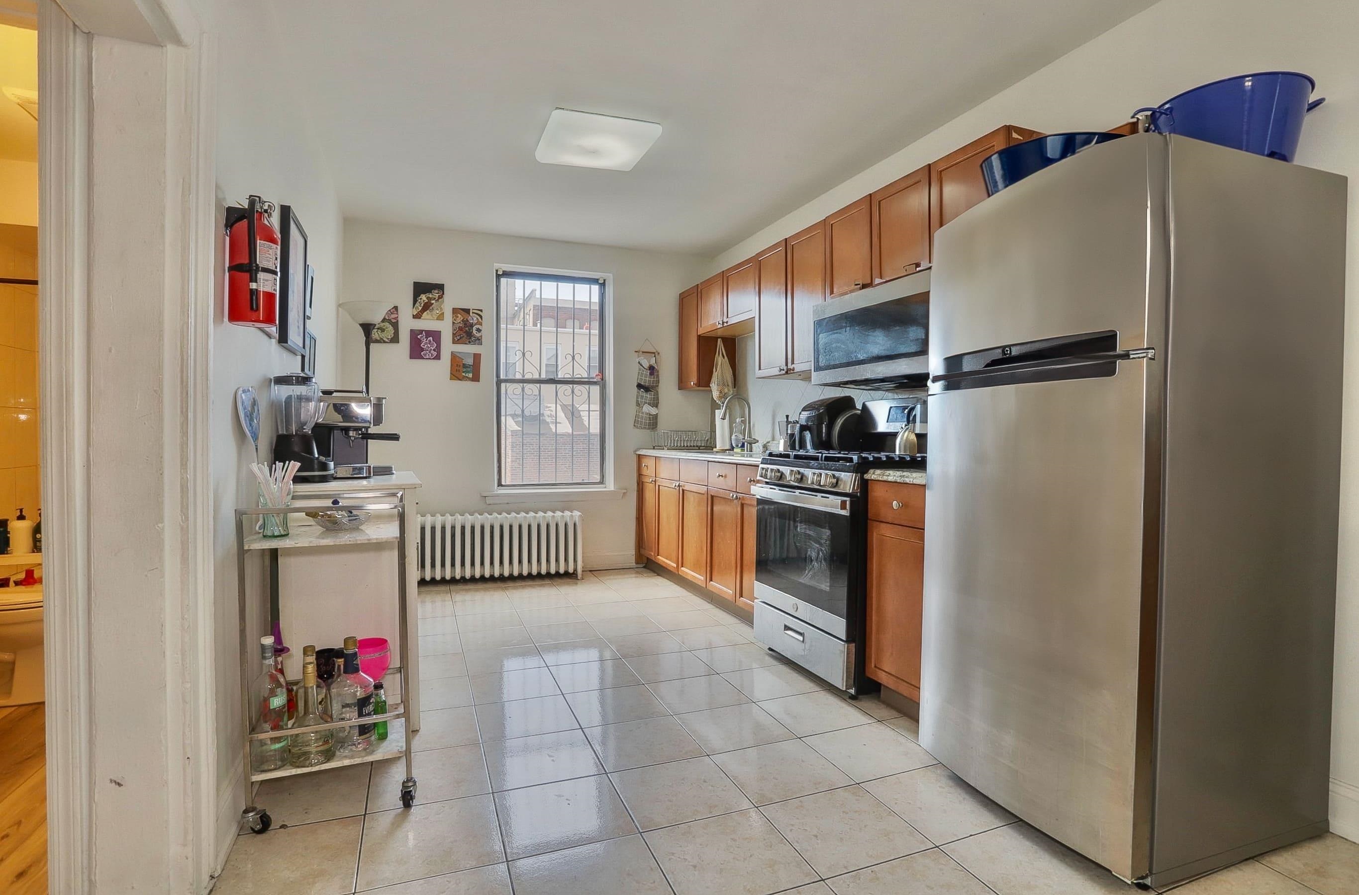 397 PALISADE AVE Unit: 2