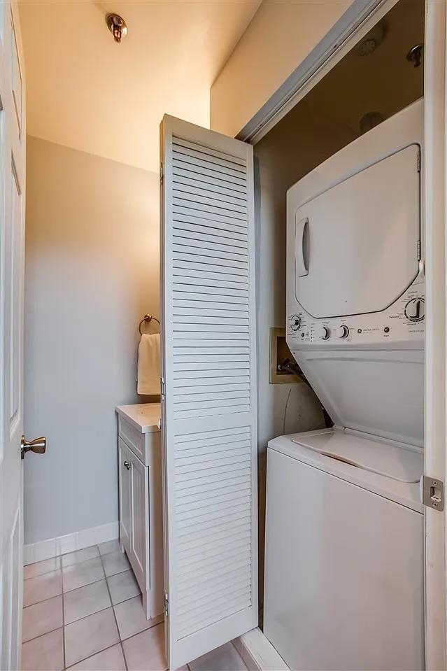 214 PARK AVE Unit: 4R