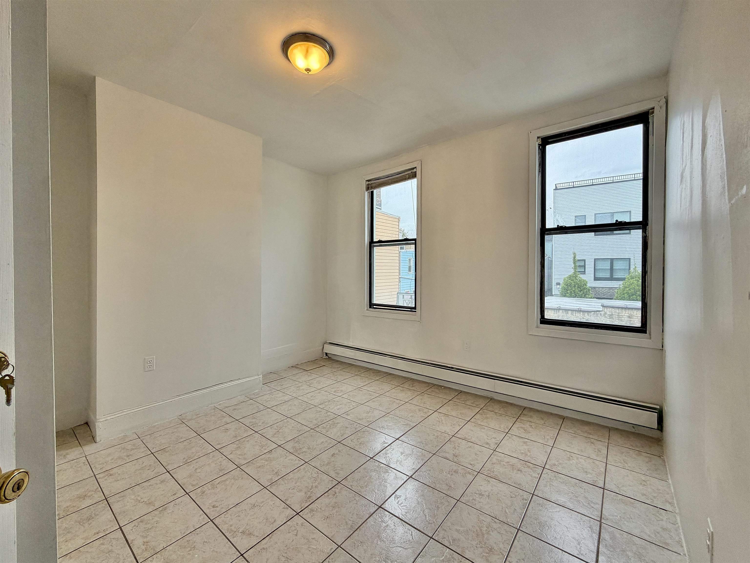 94 FERRY ST Unit: 2