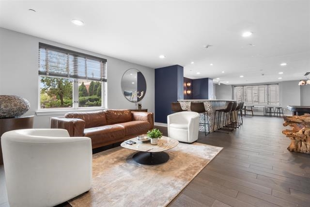 3312 HUDSON AVE Unit: 12F