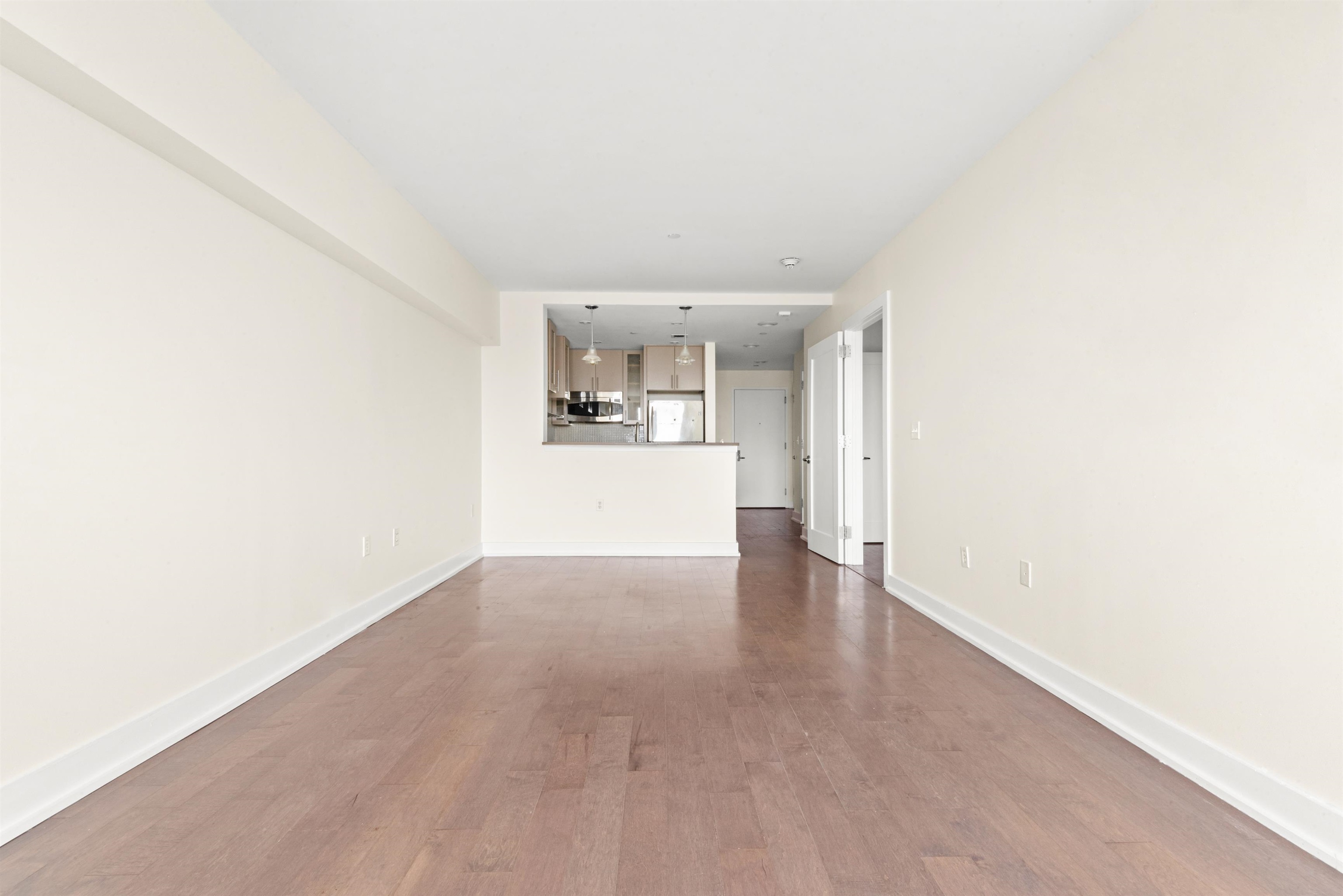 3312 HUDSON AVE Unit: 12F