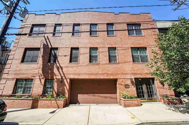515 GREGORY AVE Unit: 5