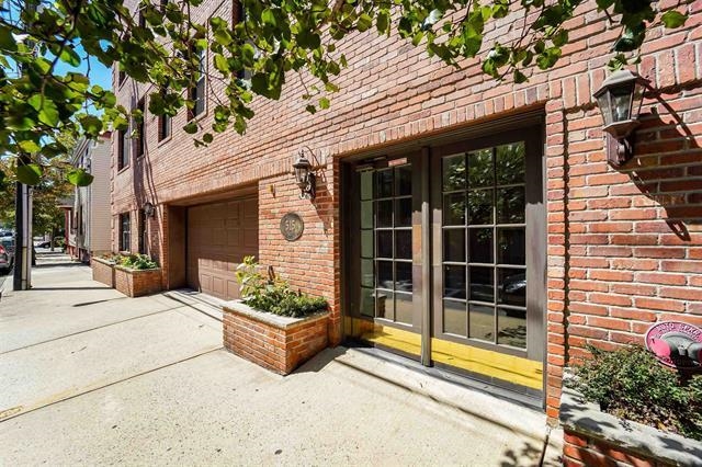 515 GREGORY AVE Unit: 5