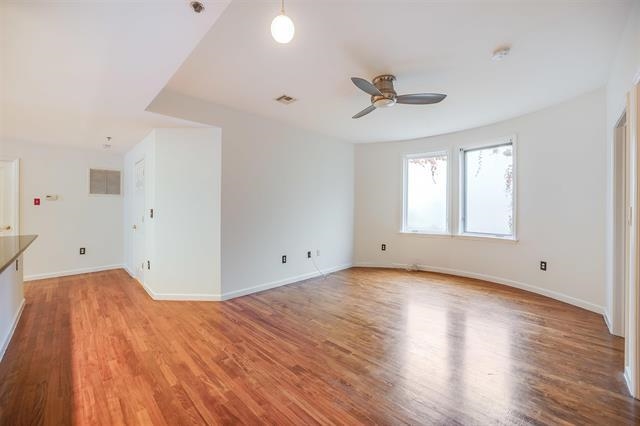 515 GREGORY AVE Unit: 5