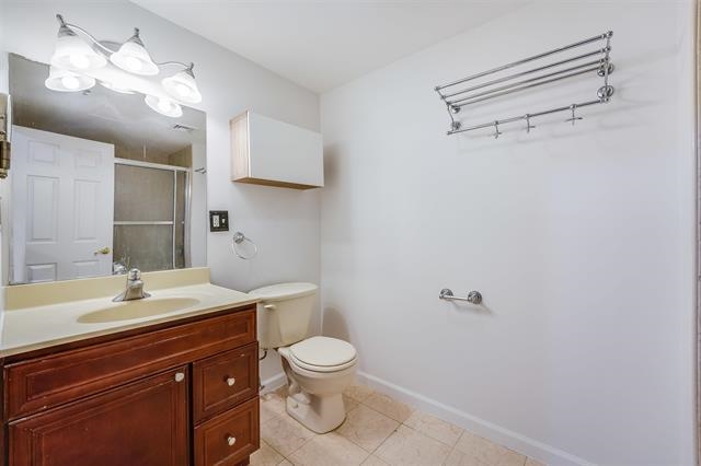 515 GREGORY AVE Unit: 5