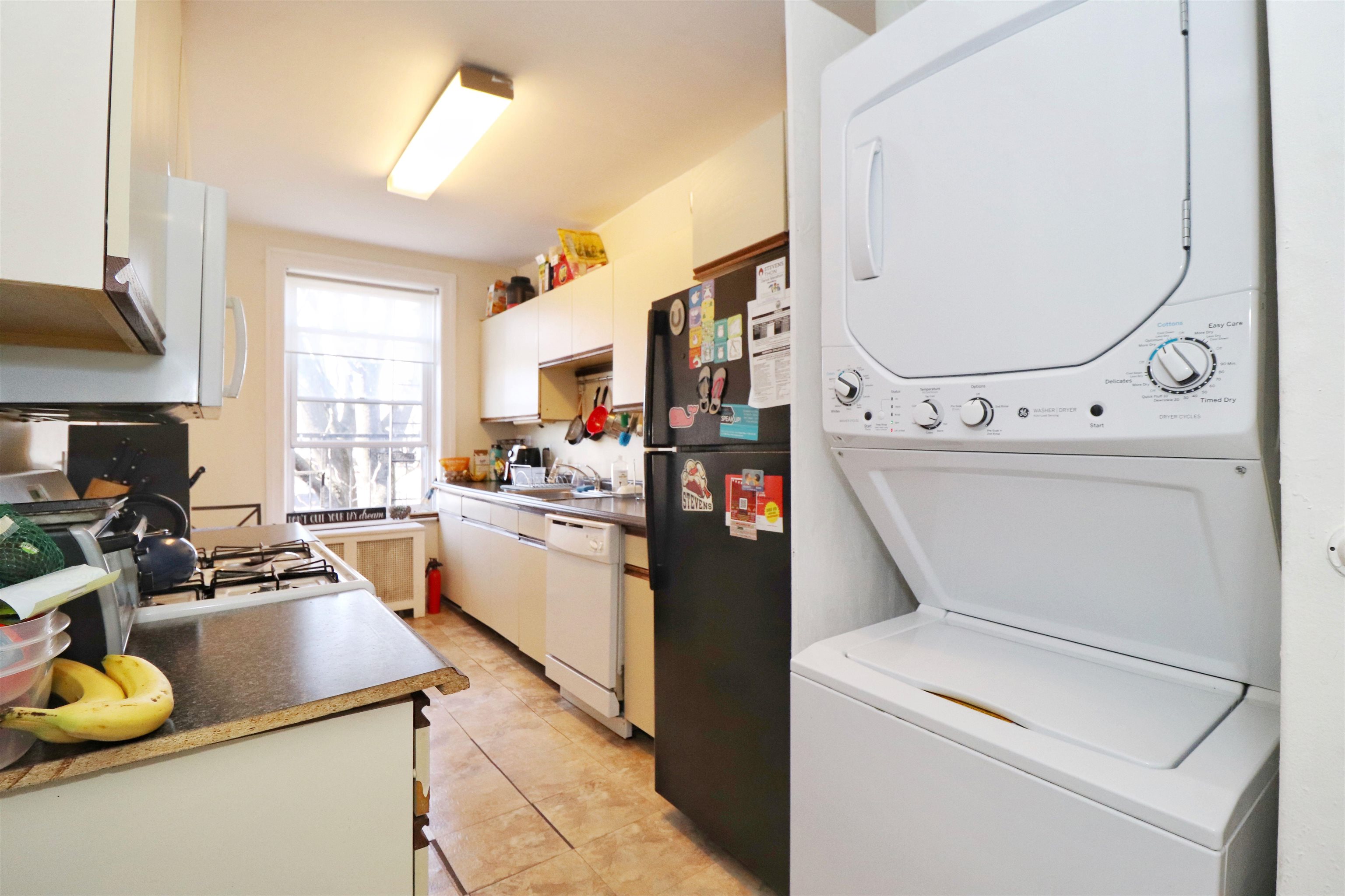 704 WASHINGTON ST Unit: 4