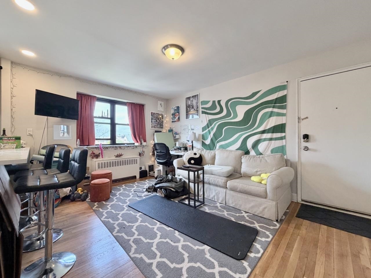 165 VROOM ST Unit: 4C