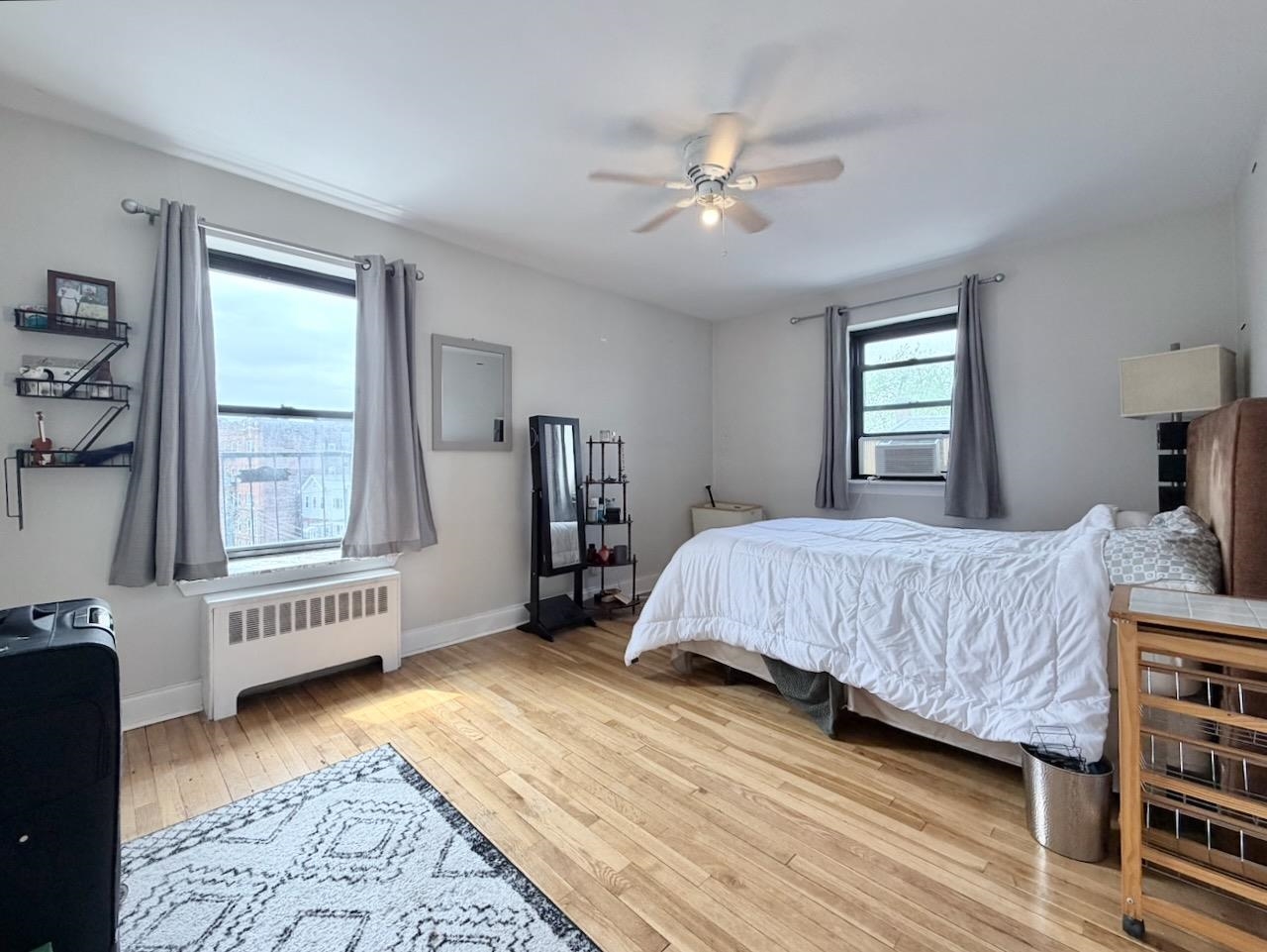 165 VROOM ST Unit: 4C